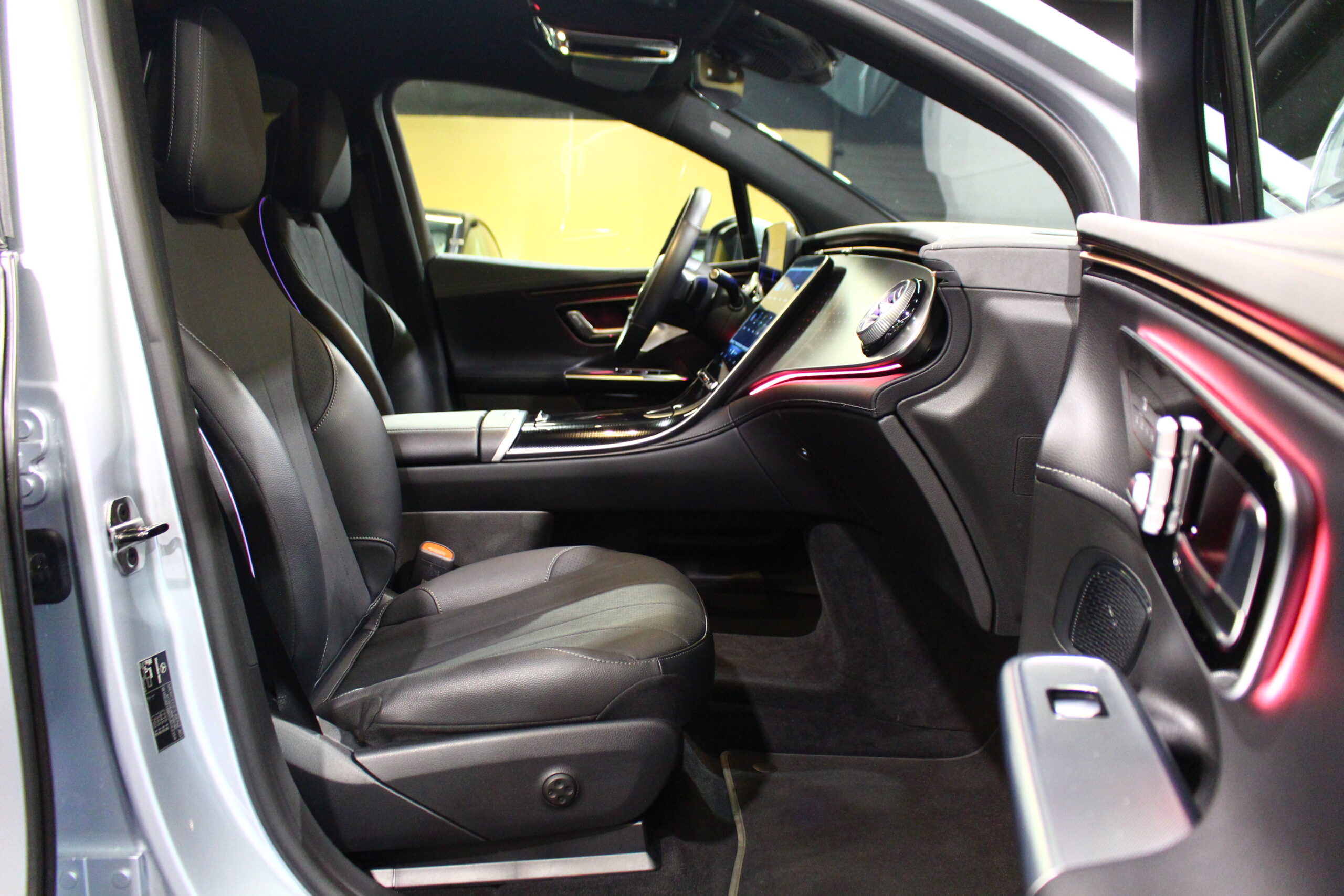 Mercedes-Benz EQE SUV 300 Edition