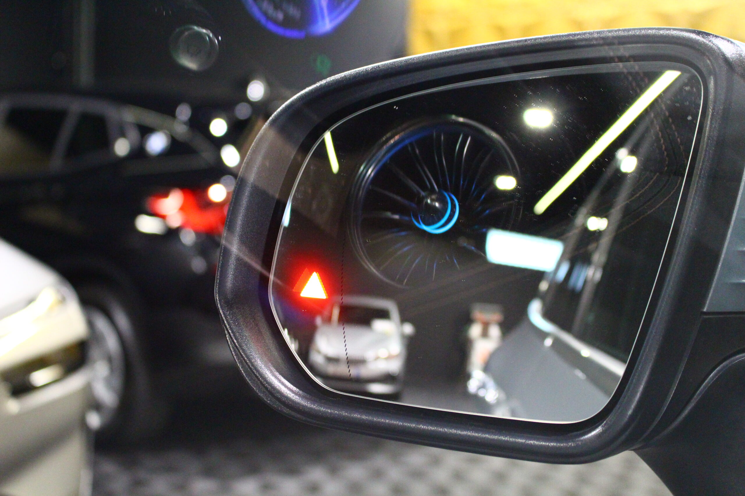 Mercedes-Benz EQE SUV 300 Edition