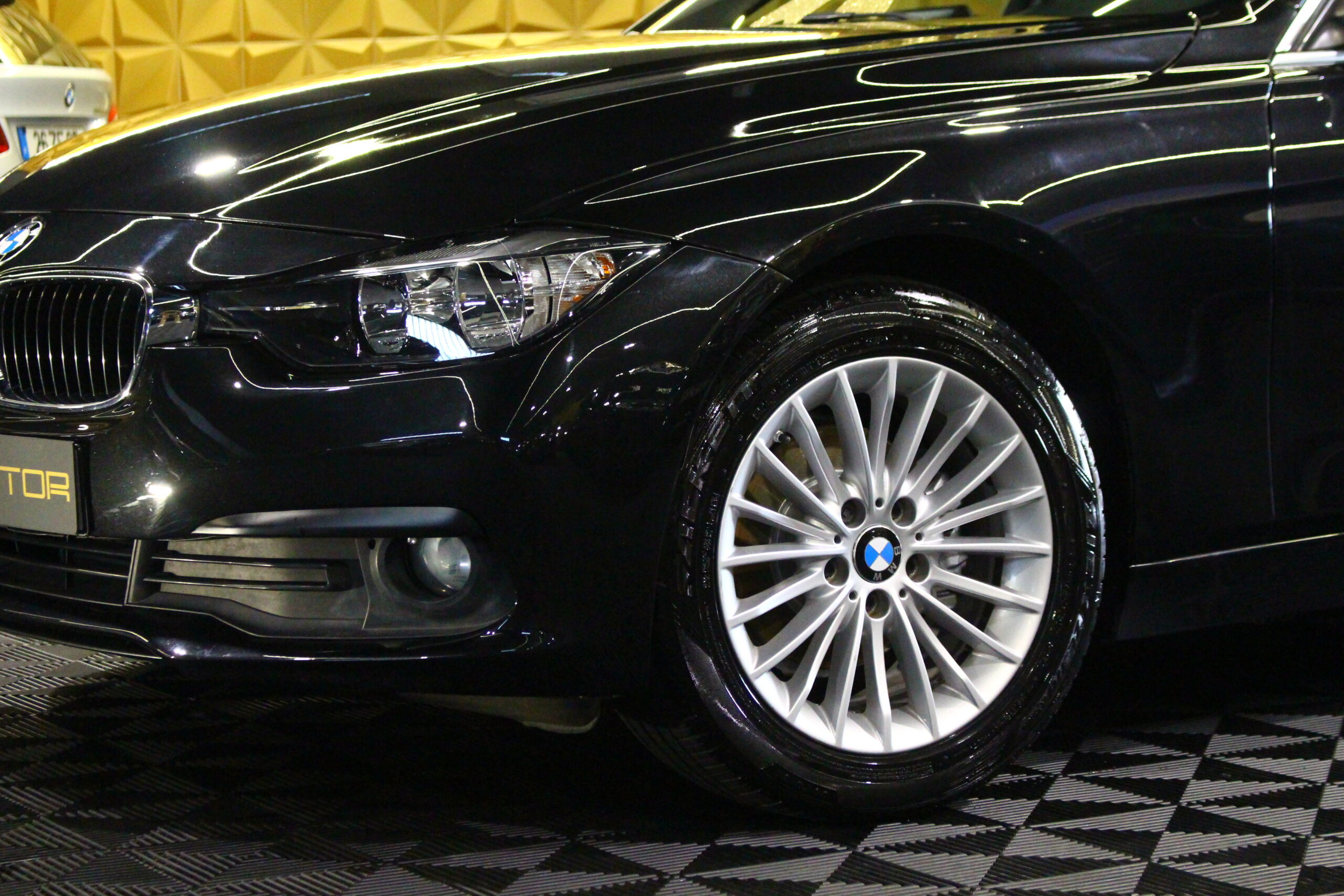 BMW 318 d EfficientDynamics Line Luxury