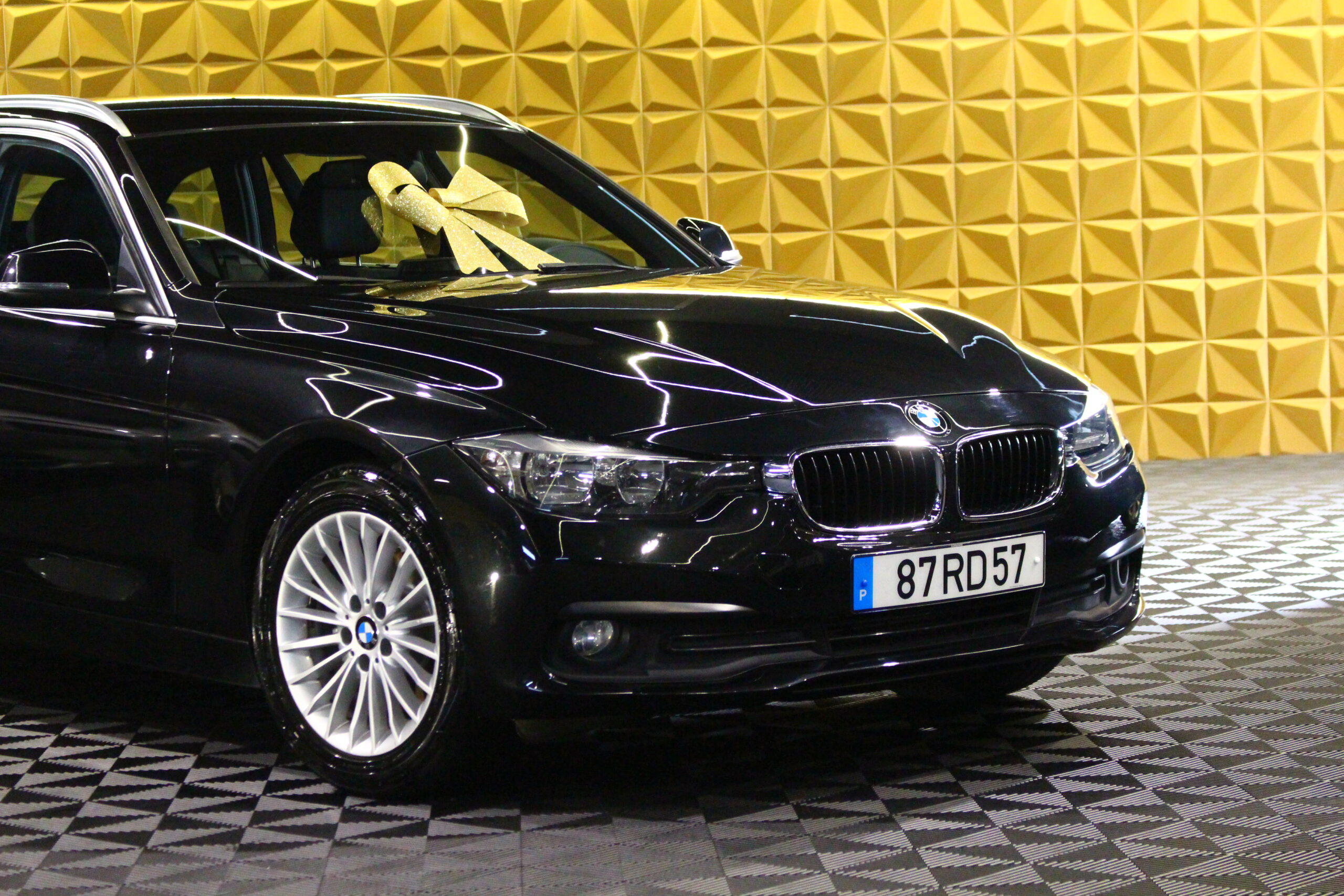 BMW 318 d EfficientDynamics Line Luxury