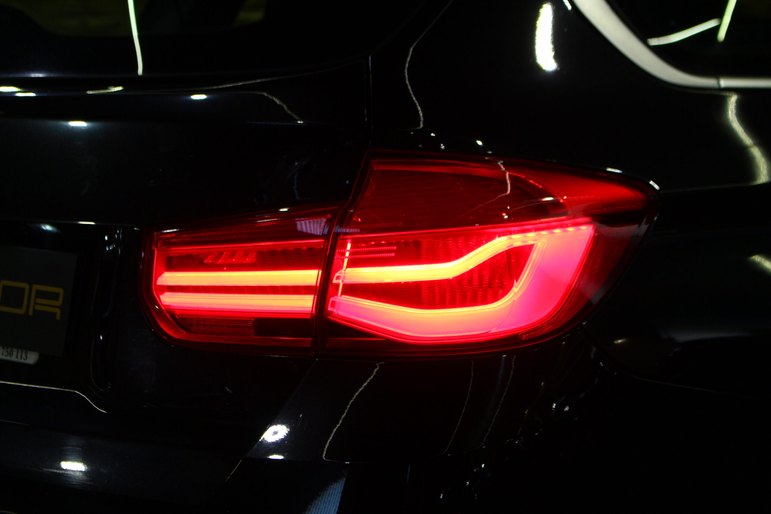 BMW 318 d EfficientDynamics Line Luxury