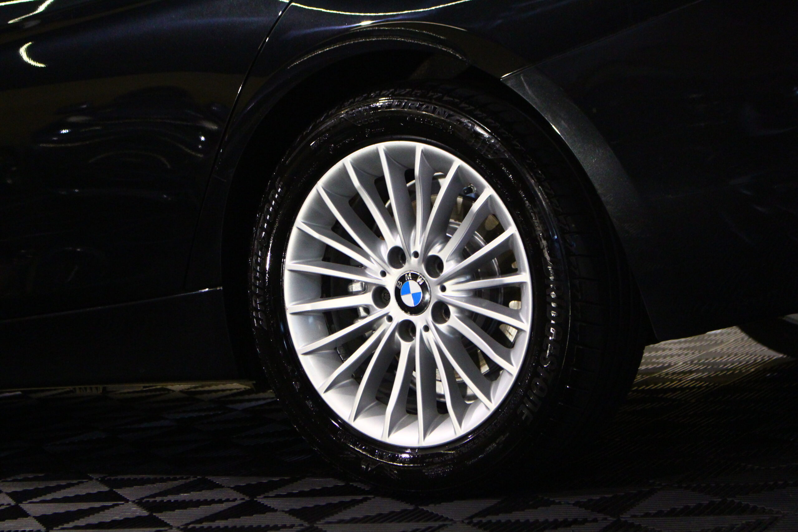 BMW 318 d EfficientDynamics Line Luxury