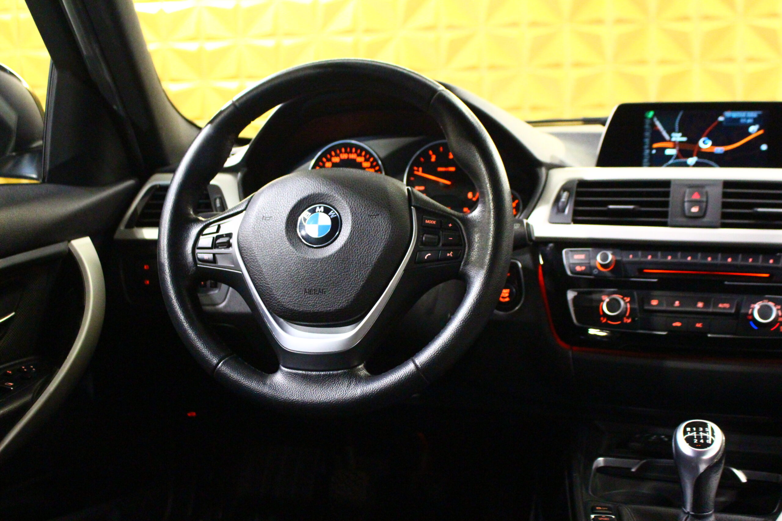 BMW 318 d EfficientDynamics Line Luxury