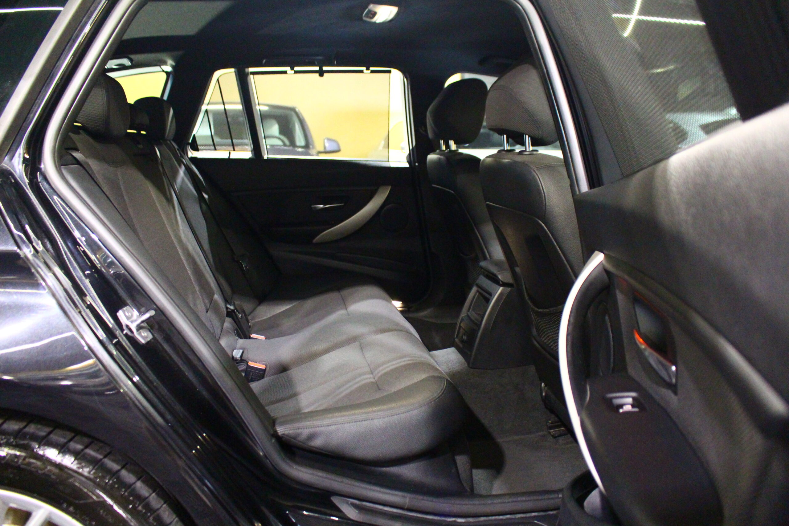 BMW 318 d EfficientDynamics Line Luxury