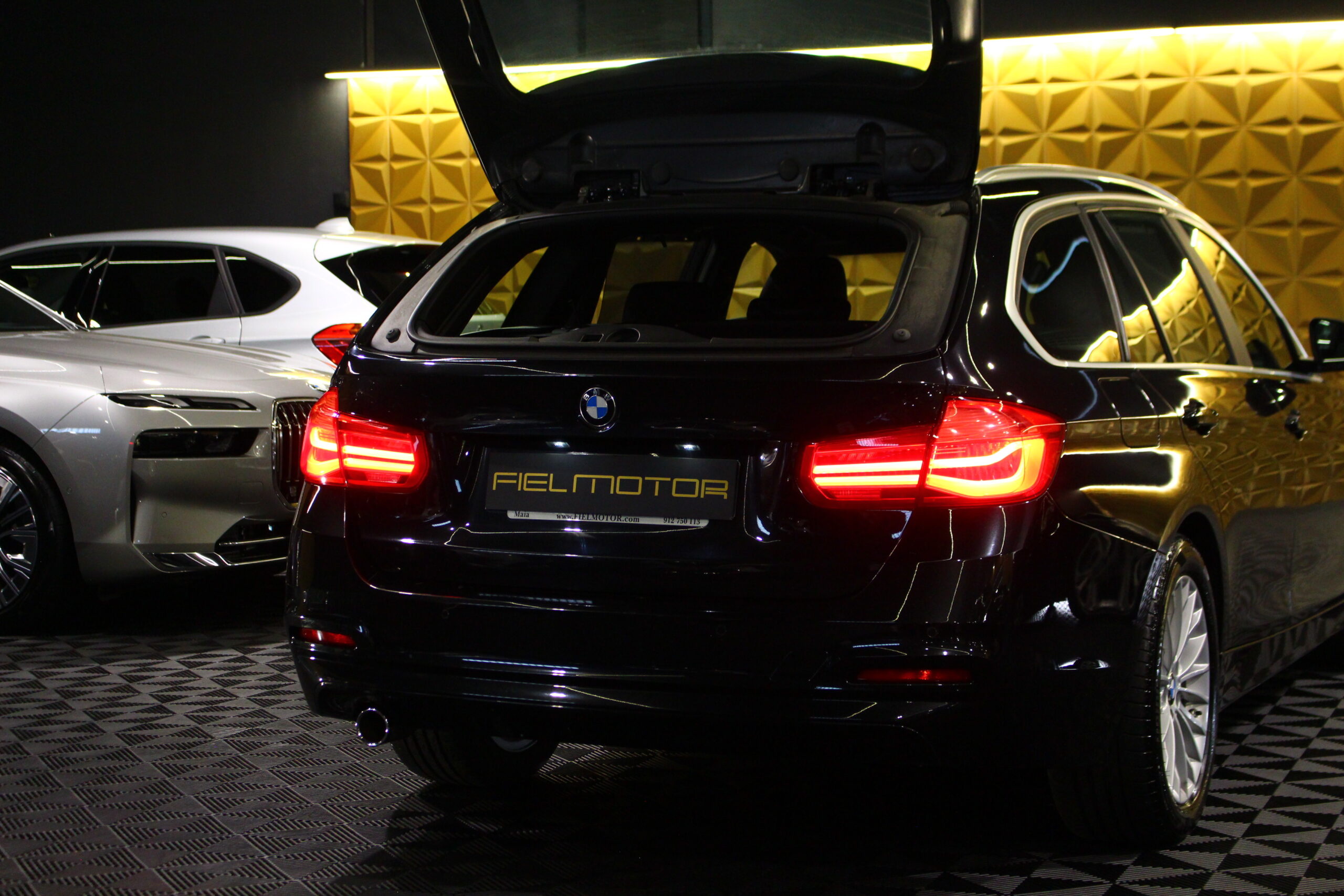 BMW 318 d EfficientDynamics Line Luxury