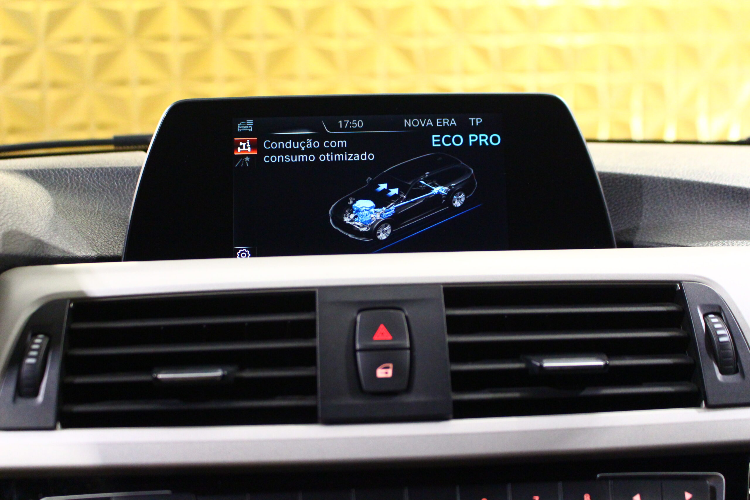 BMW 318 d EfficientDynamics Line Luxury
