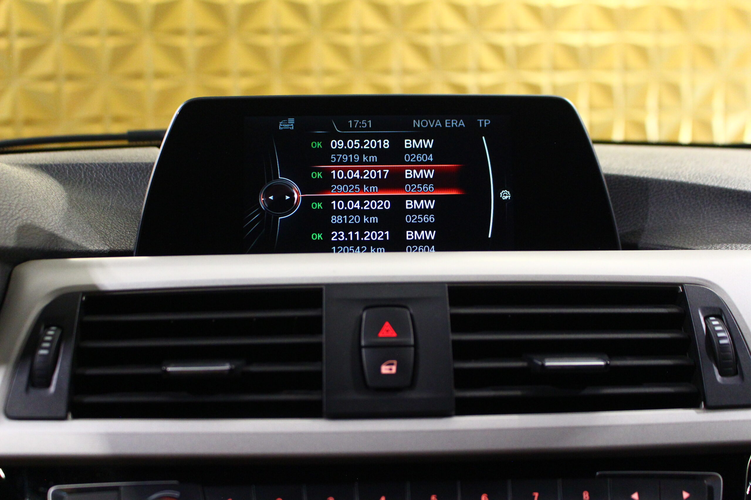 BMW 318 d EfficientDynamics Line Luxury