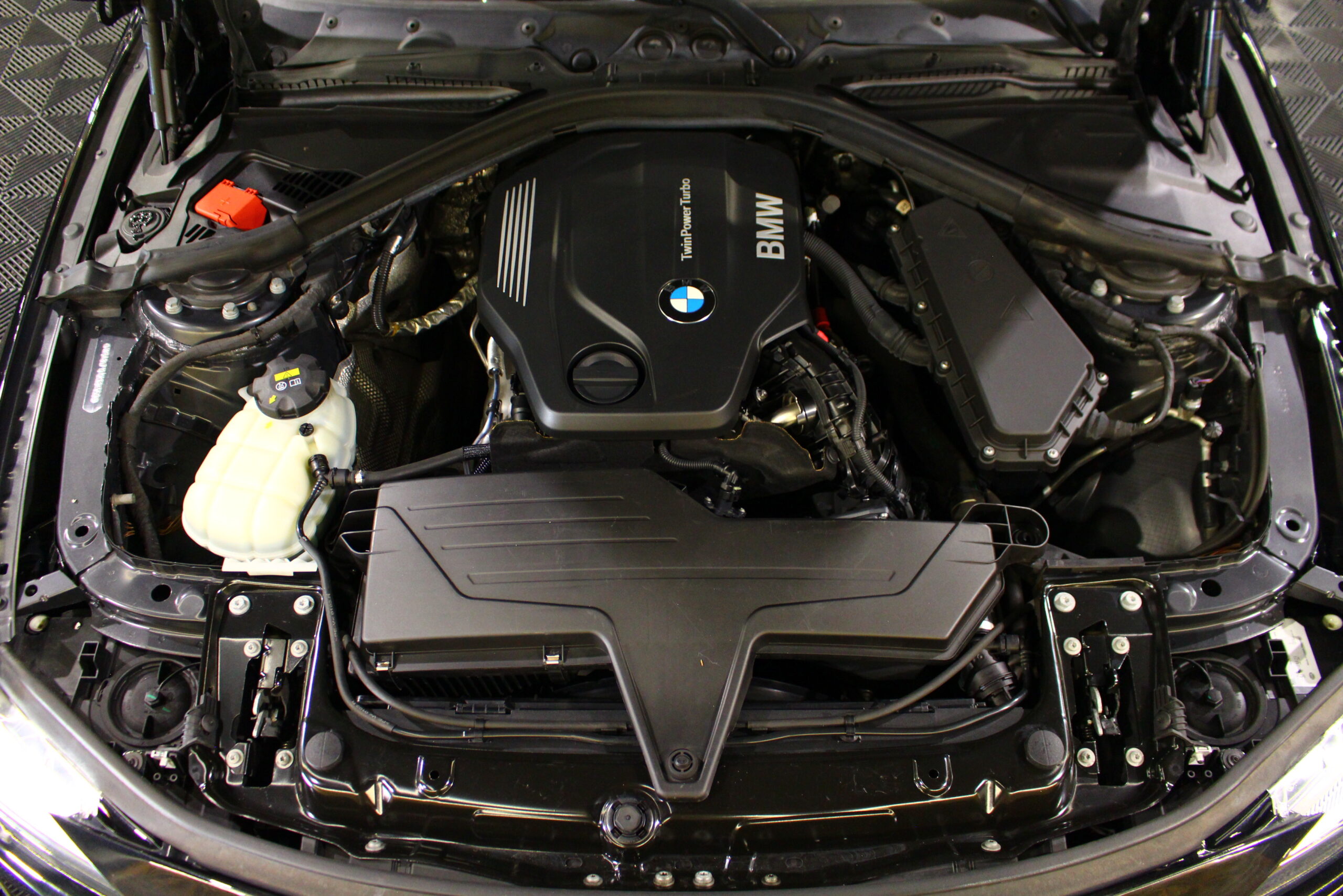 BMW 318 d EfficientDynamics Line Luxury