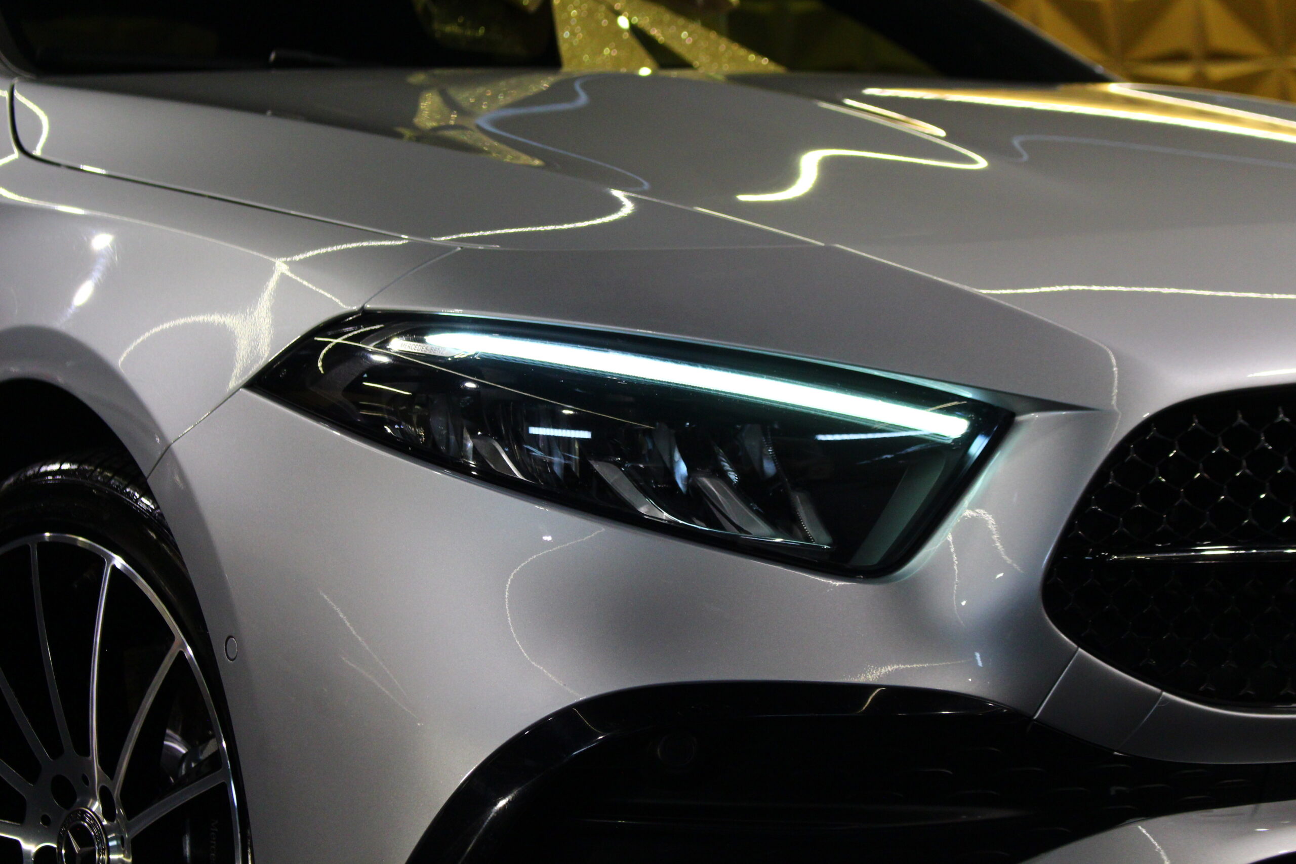 Mercedes-Benz A 250 e AMG Line