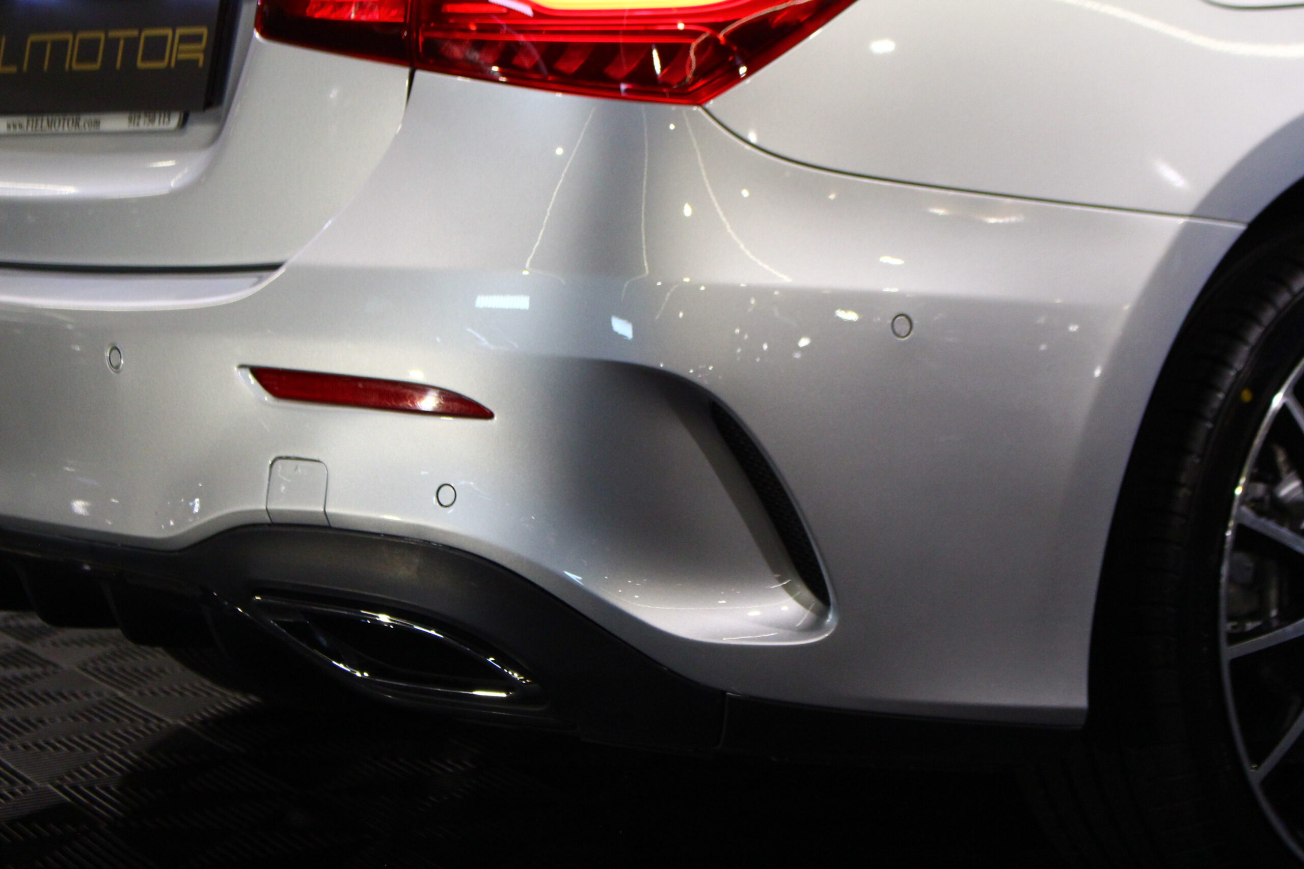 Mercedes-Benz A 250 e AMG Line