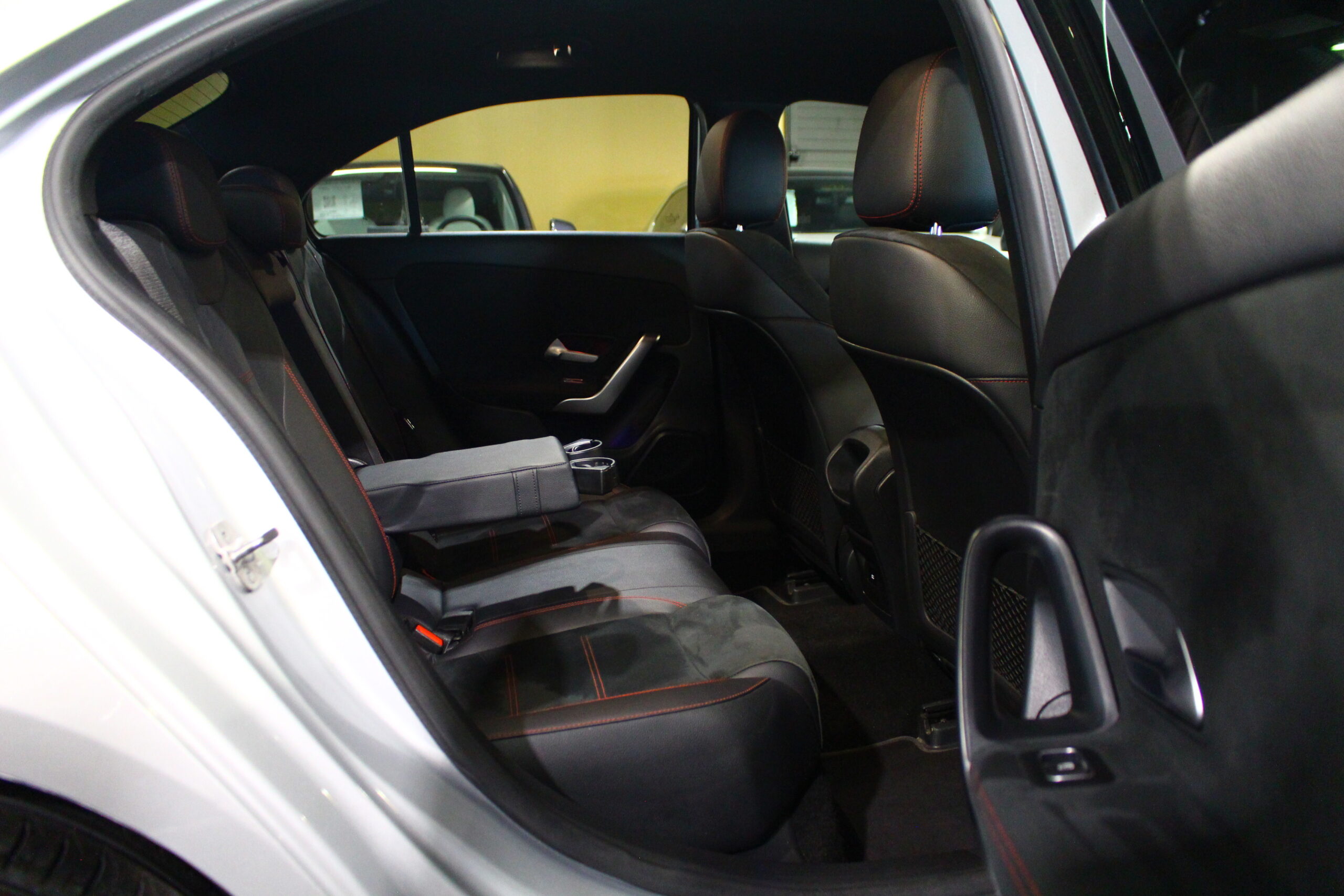 Mercedes-Benz A 250 e AMG Line