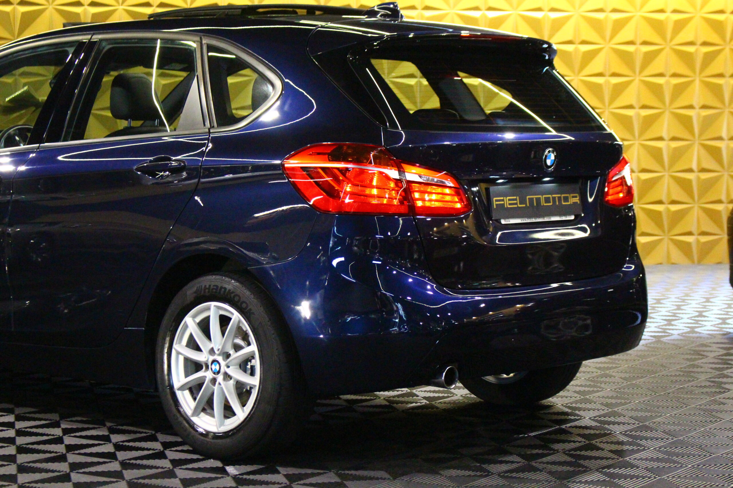 BMW 218 Active Tourer d Line Sport Auto