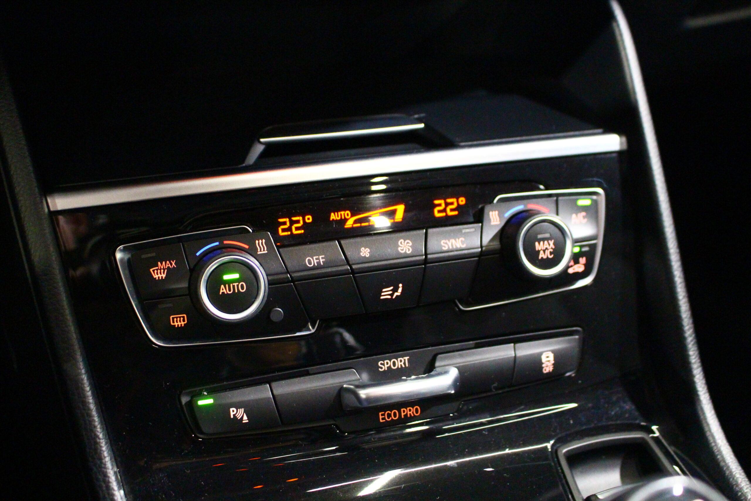 BMW 218 Active Tourer d Line Sport Auto