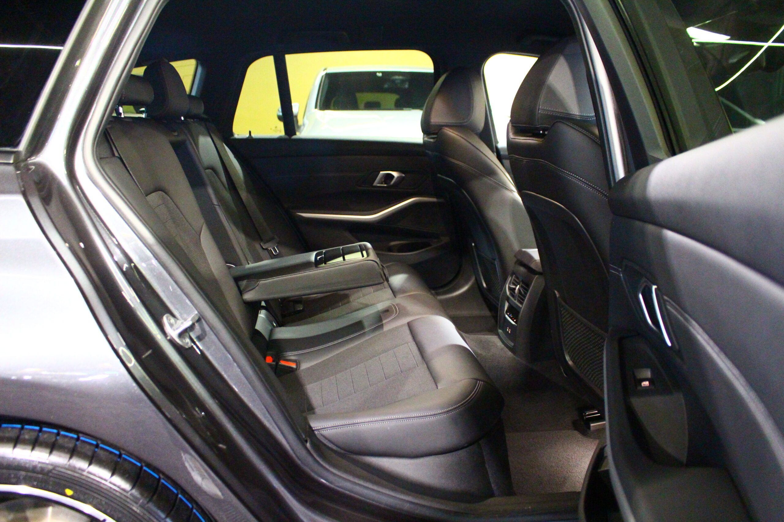 BMW 320 e Line Sport Auto