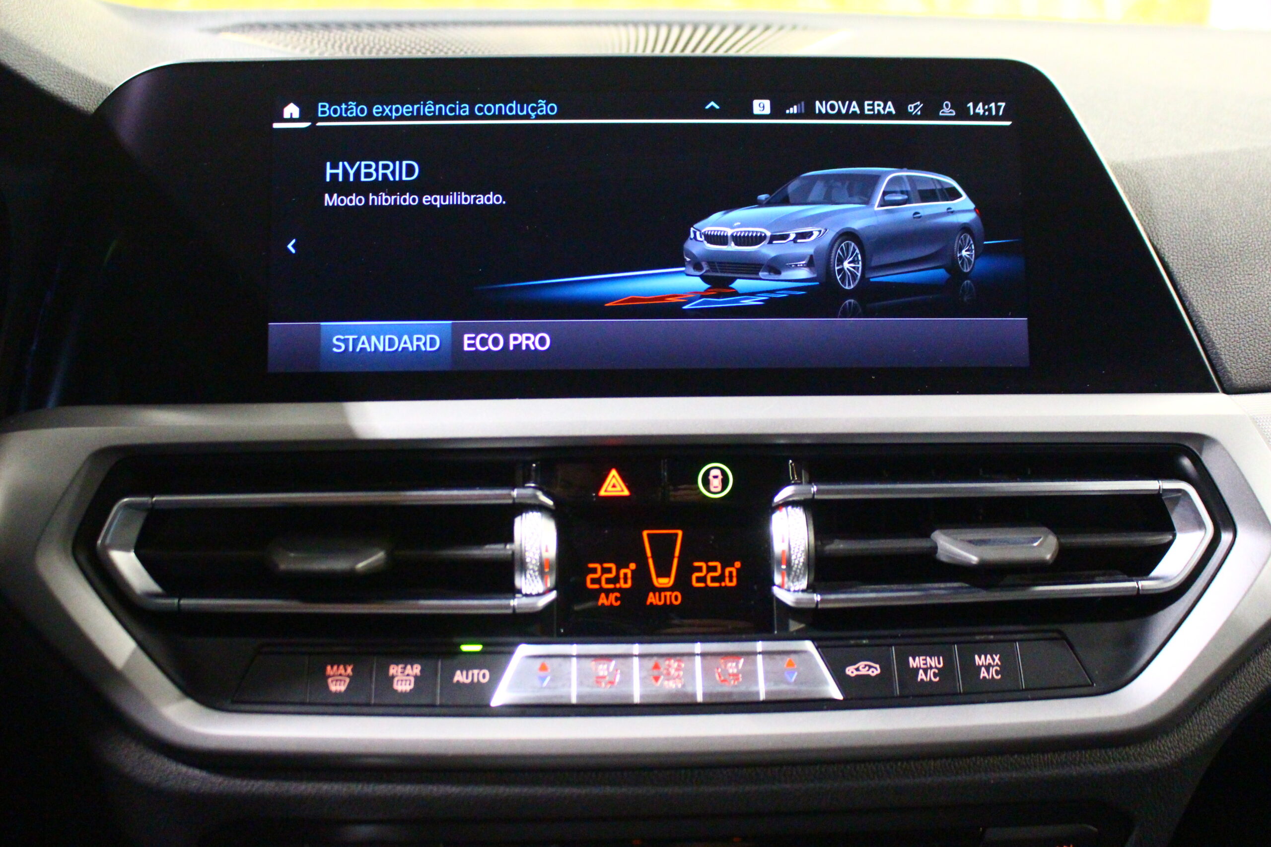 BMW 320 e Line Sport Auto