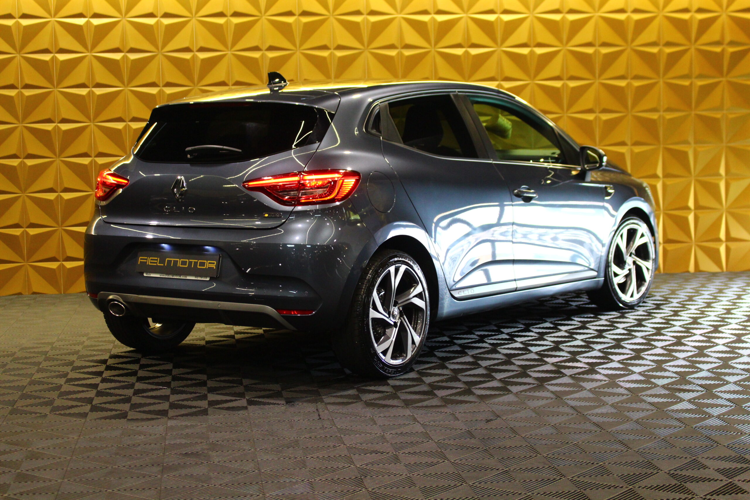 Renault Clio  RS Line