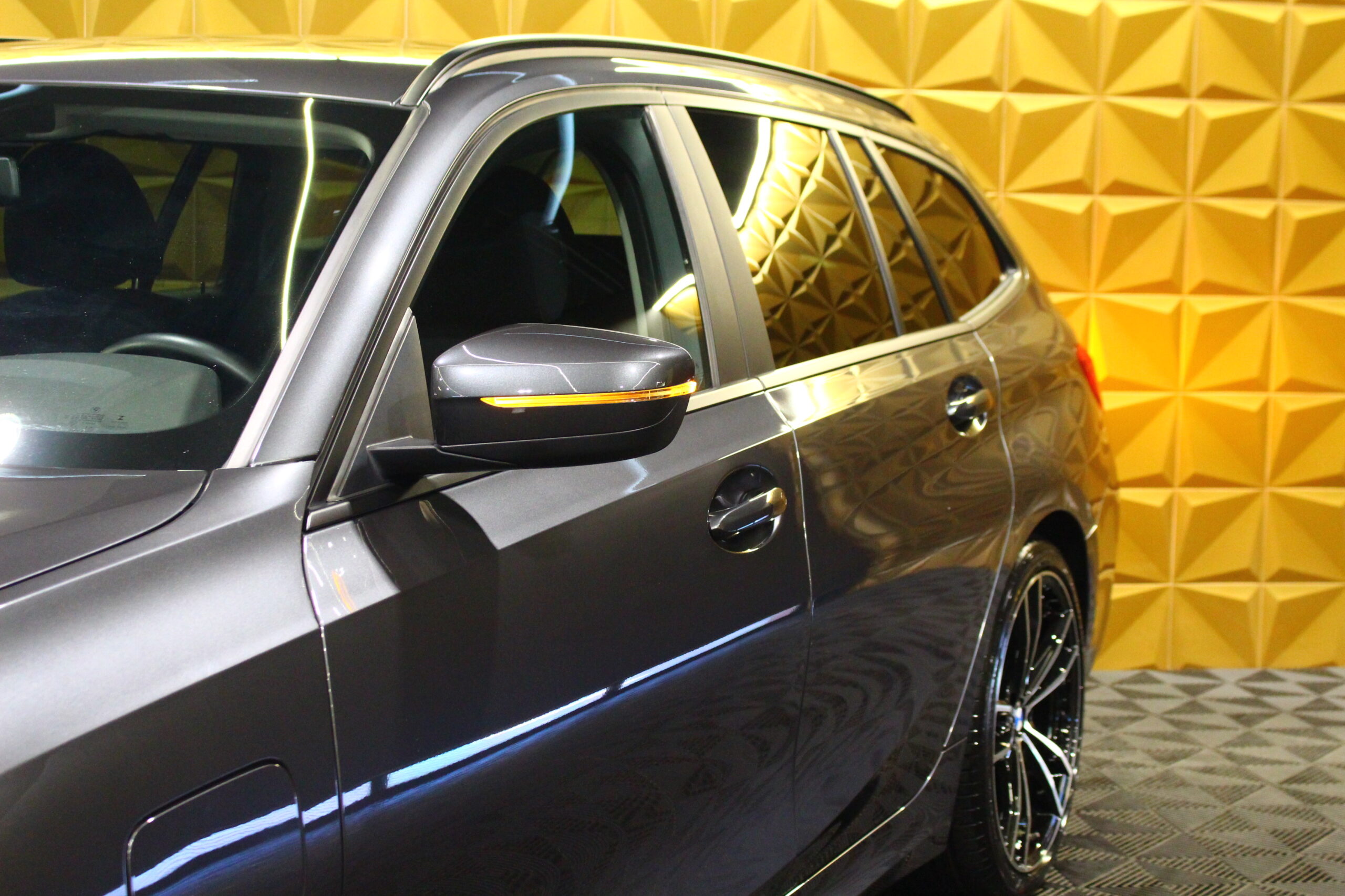 BMW 320 e Line Sport Auto