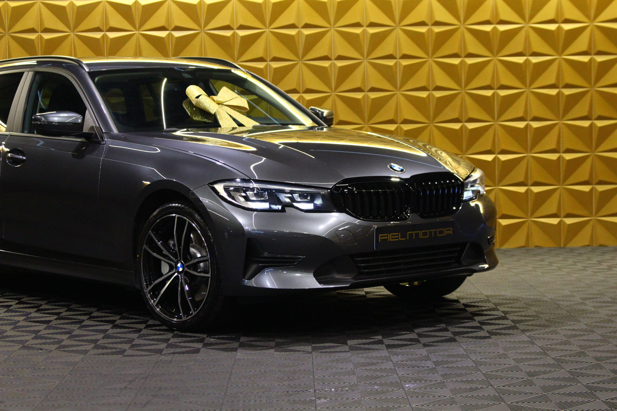 BMW 320 e Line Sport Auto