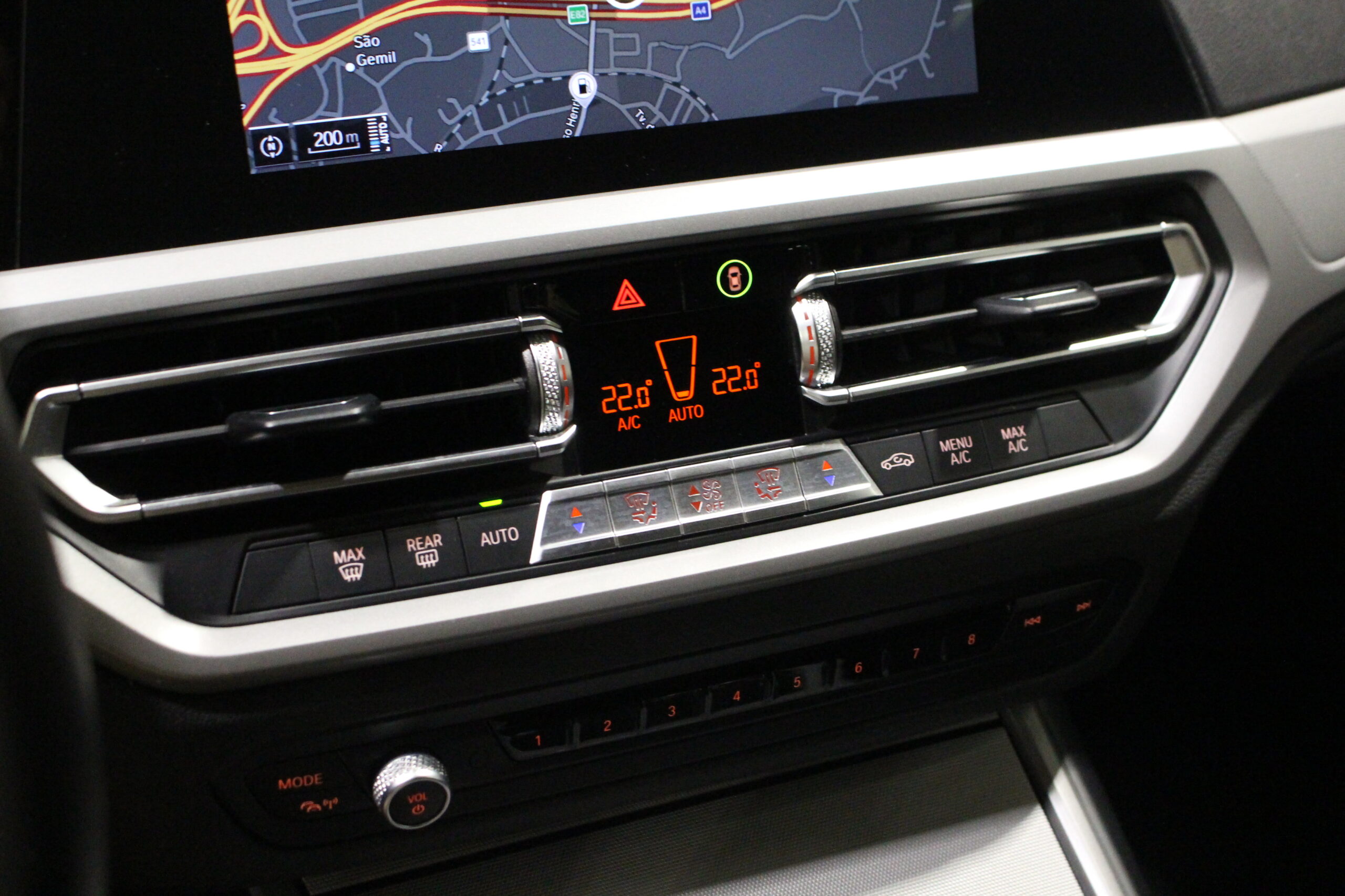 BMW 320 e Line Sport Auto