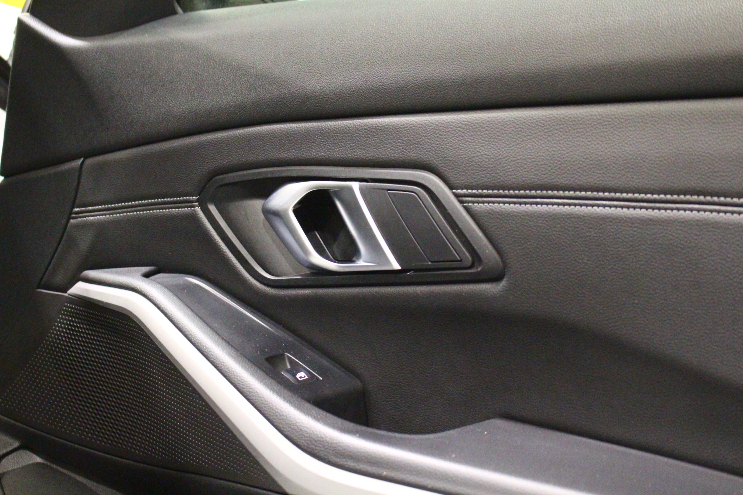 BMW 320 e Line Sport Auto