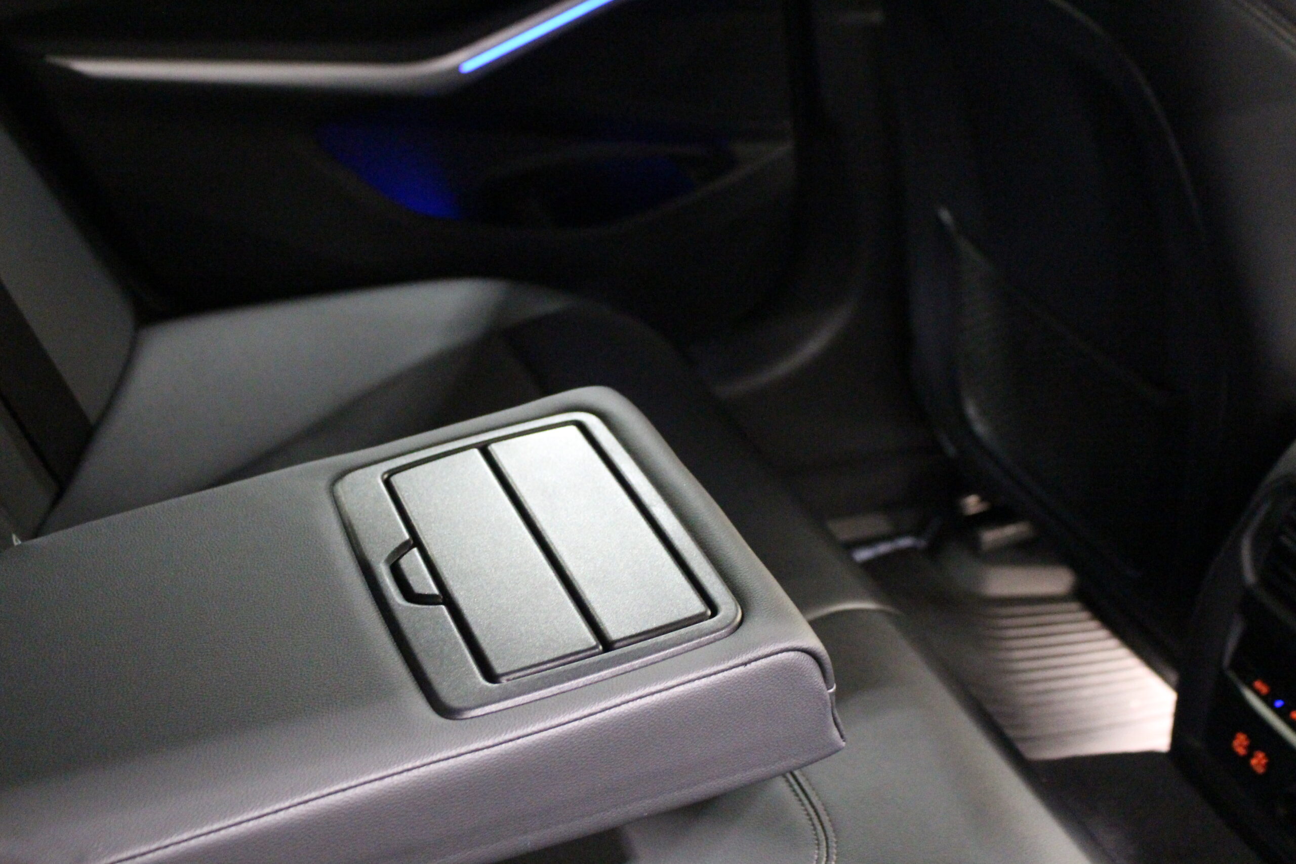 BMW 320 e Line Sport Auto