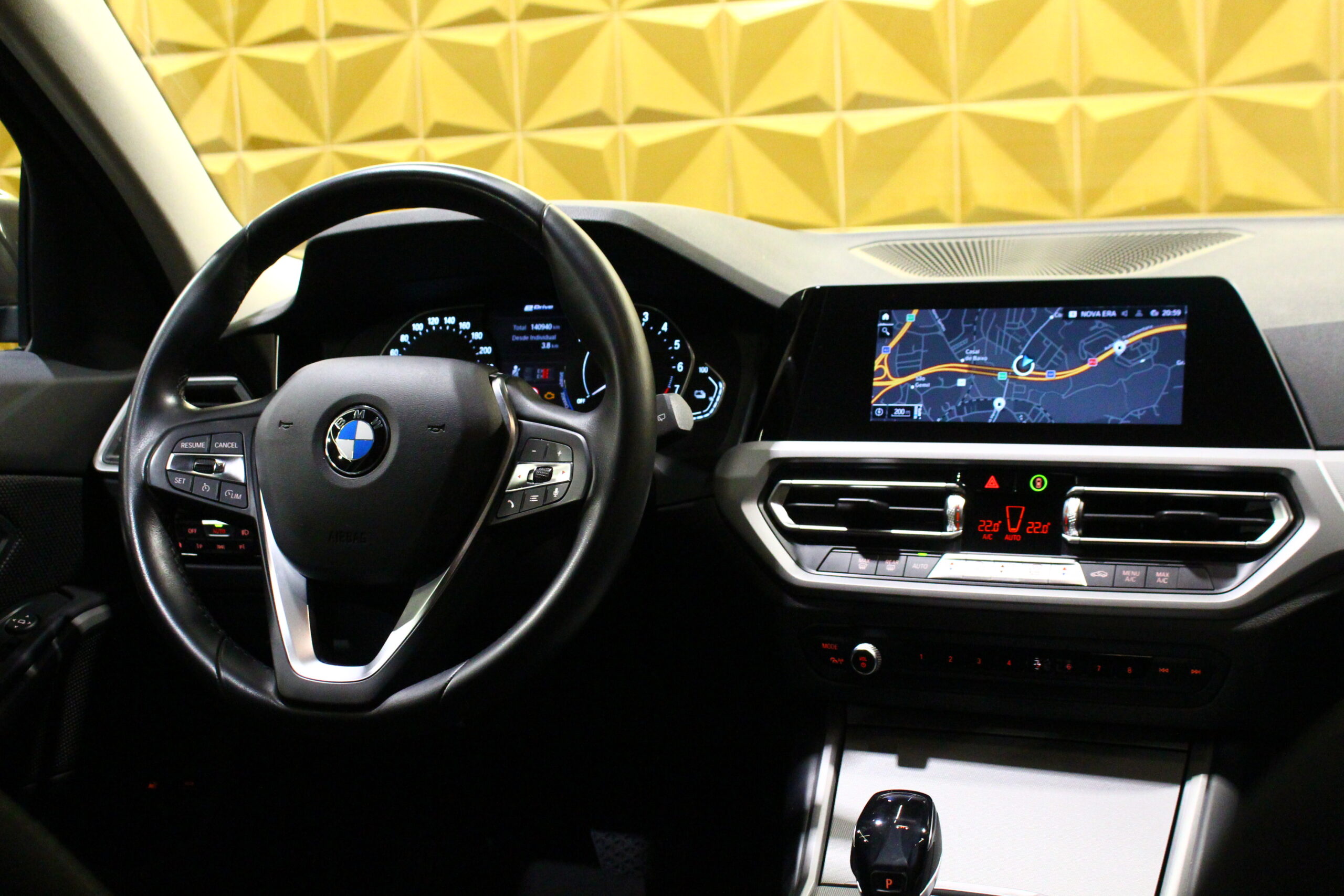 BMW 320 e Line Sport Auto