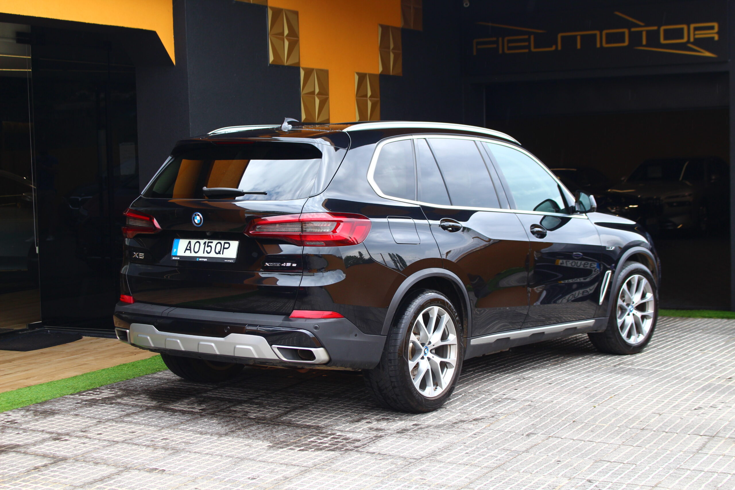 BMW X5 45e xDrive Plug-in