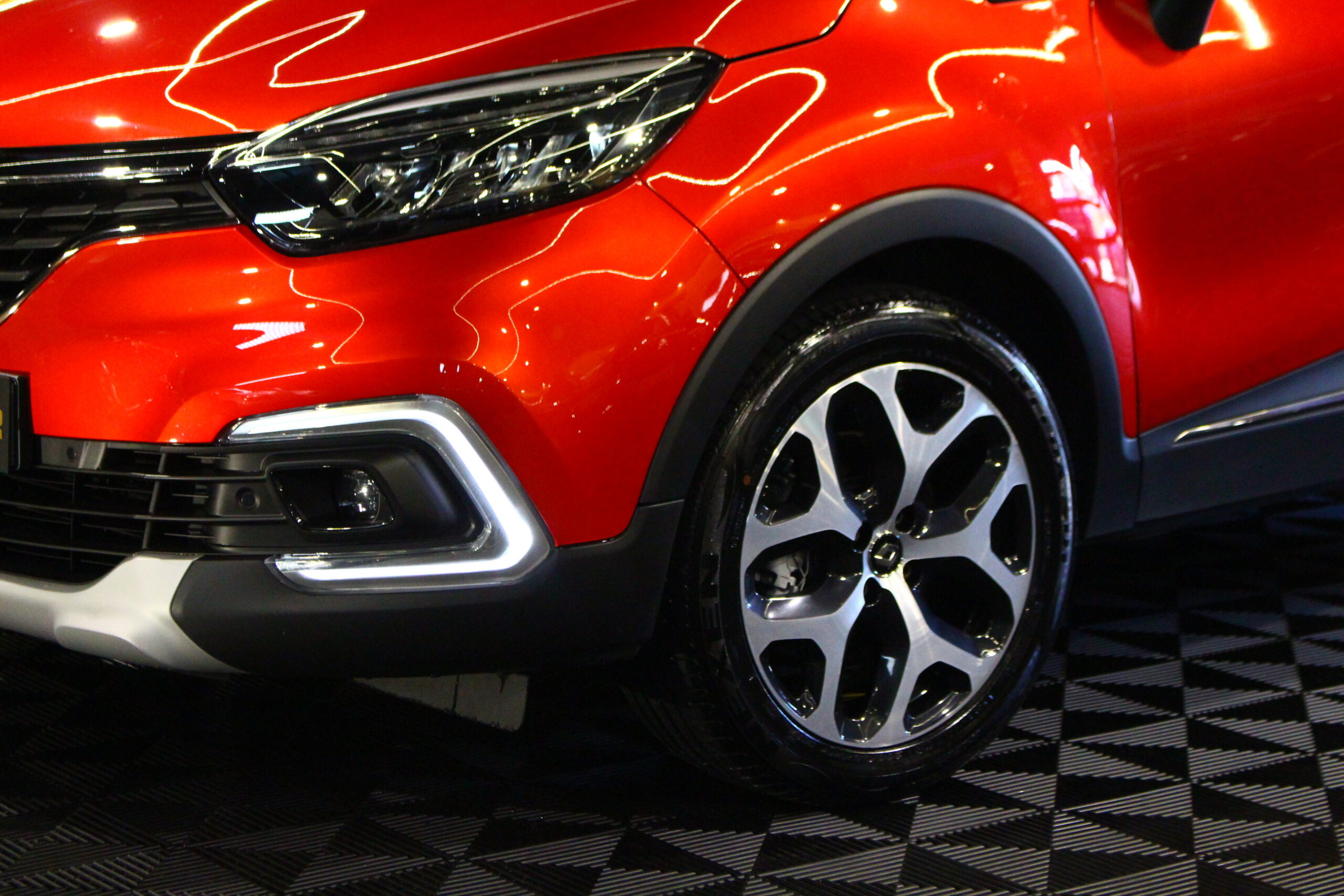 Renault Captur 1.5 dCi Red Edition