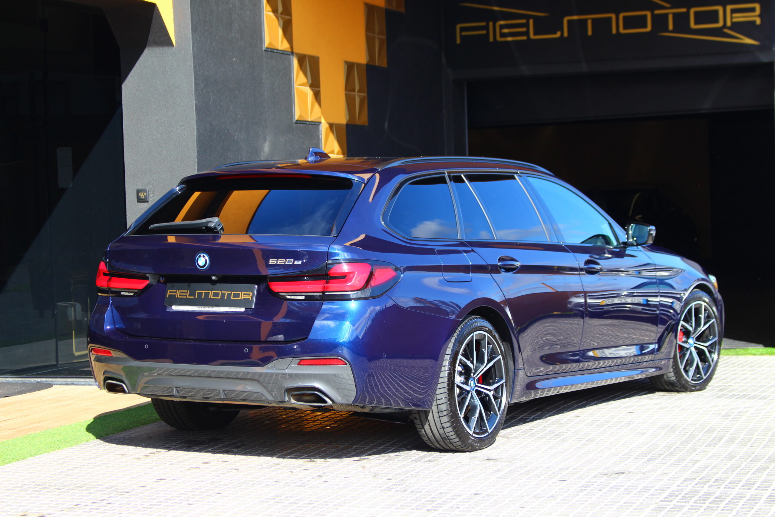BMW 520 e Pack M