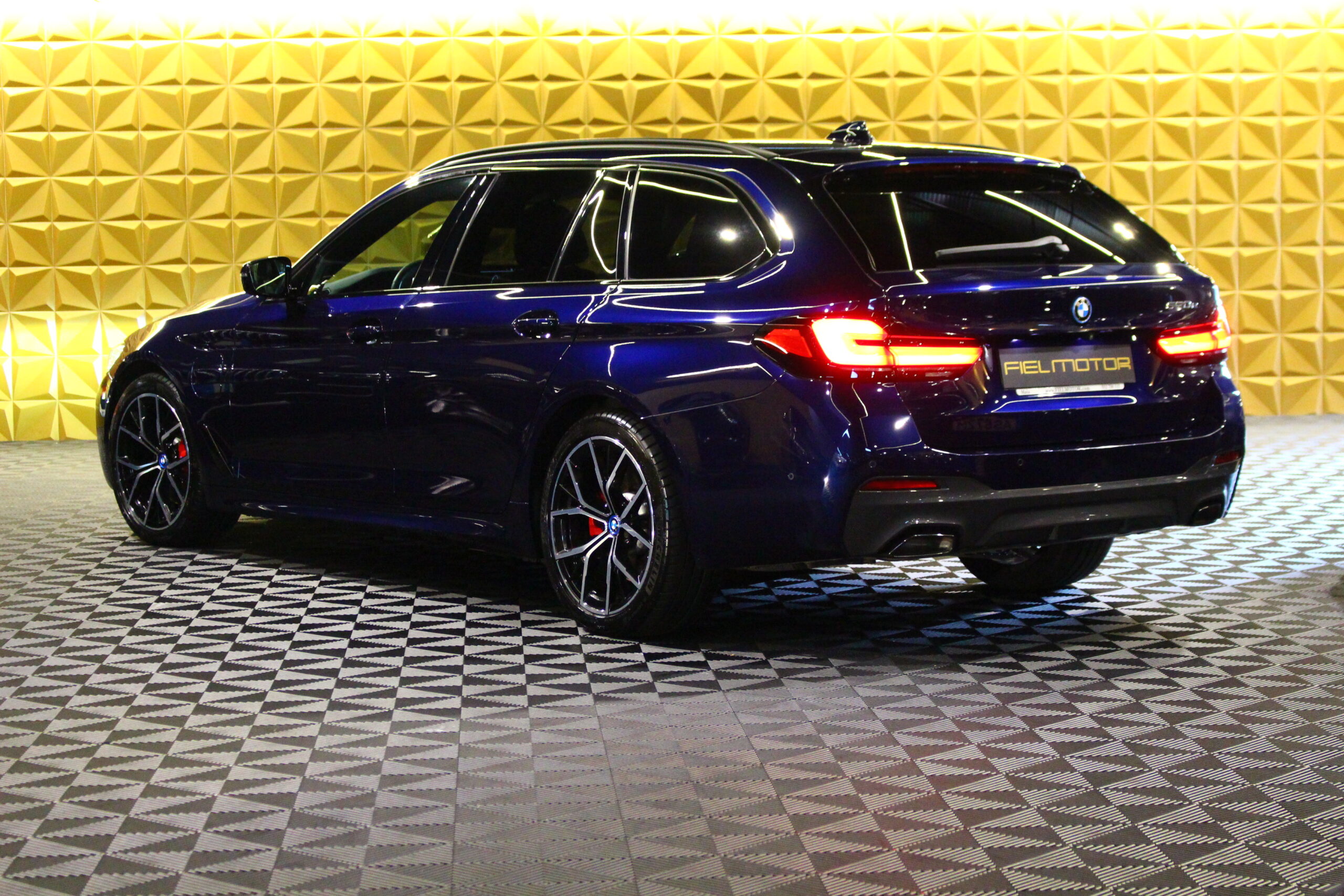 BMW 520 e Pack M