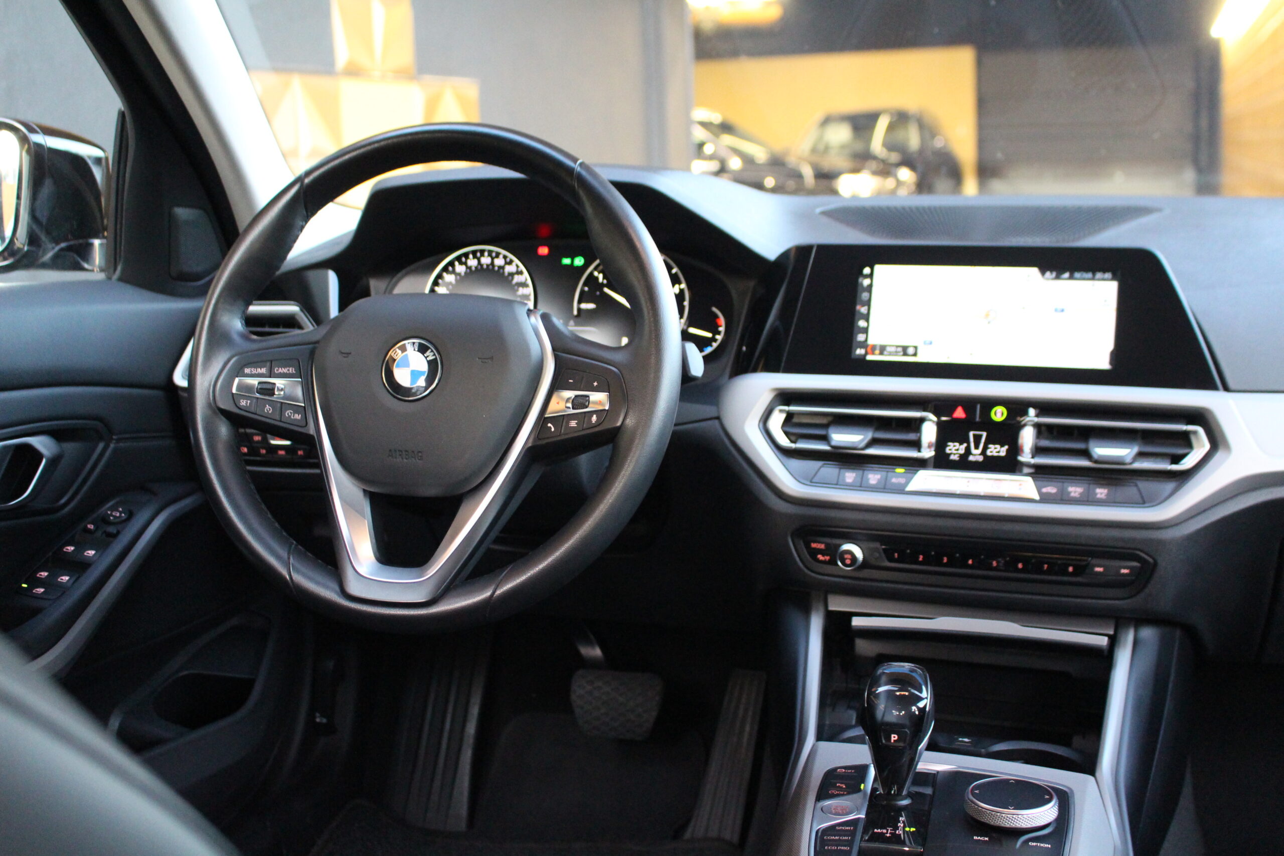 BMW 318d Line Sport Auto