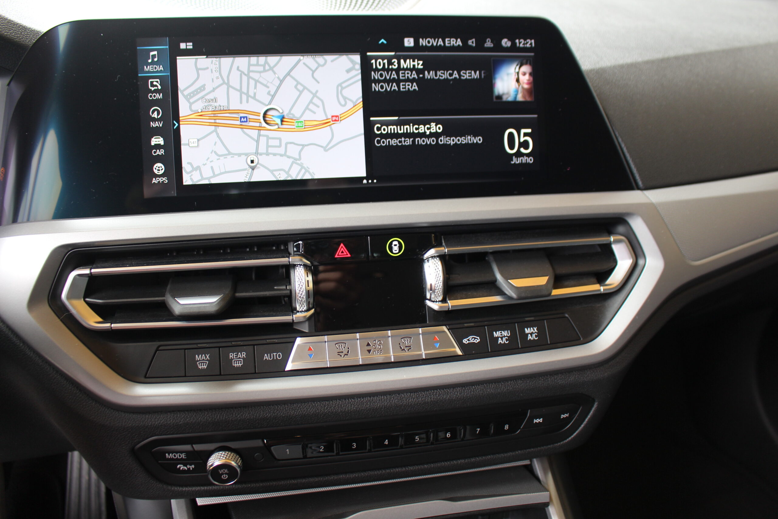 BMW 330 e Auto