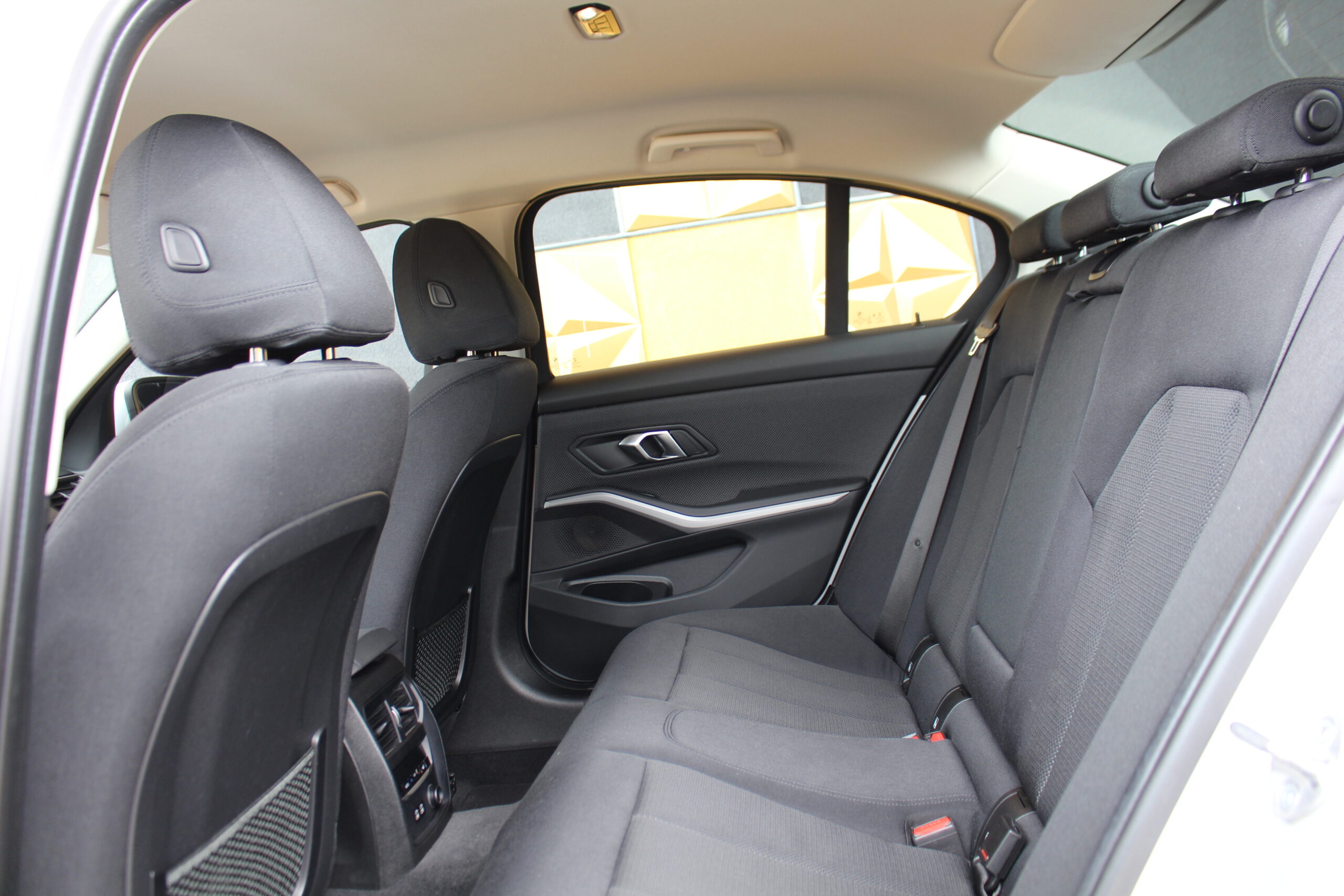 BMW 330 e Auto