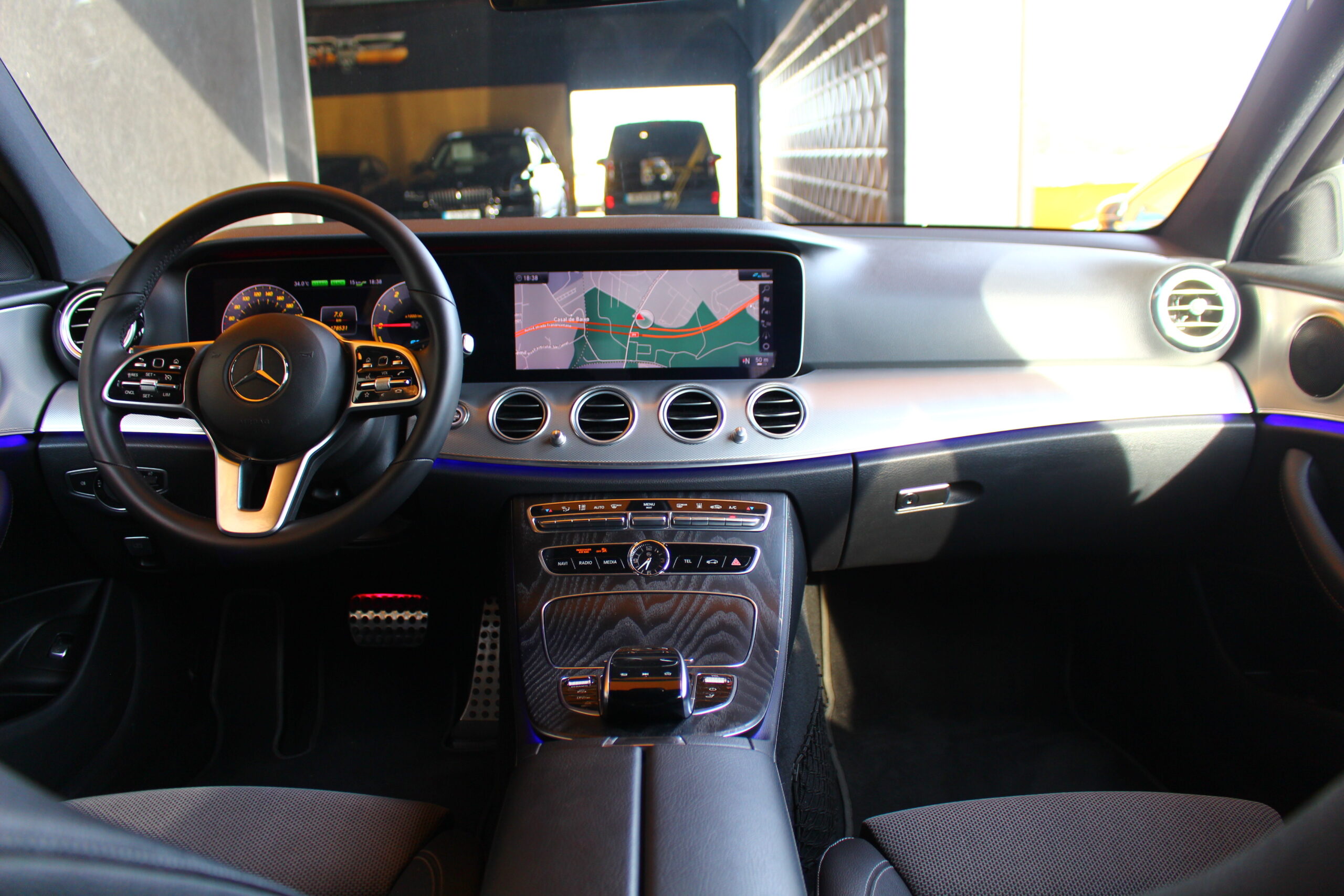 Mercedes-Benz E 300 de AMG Line