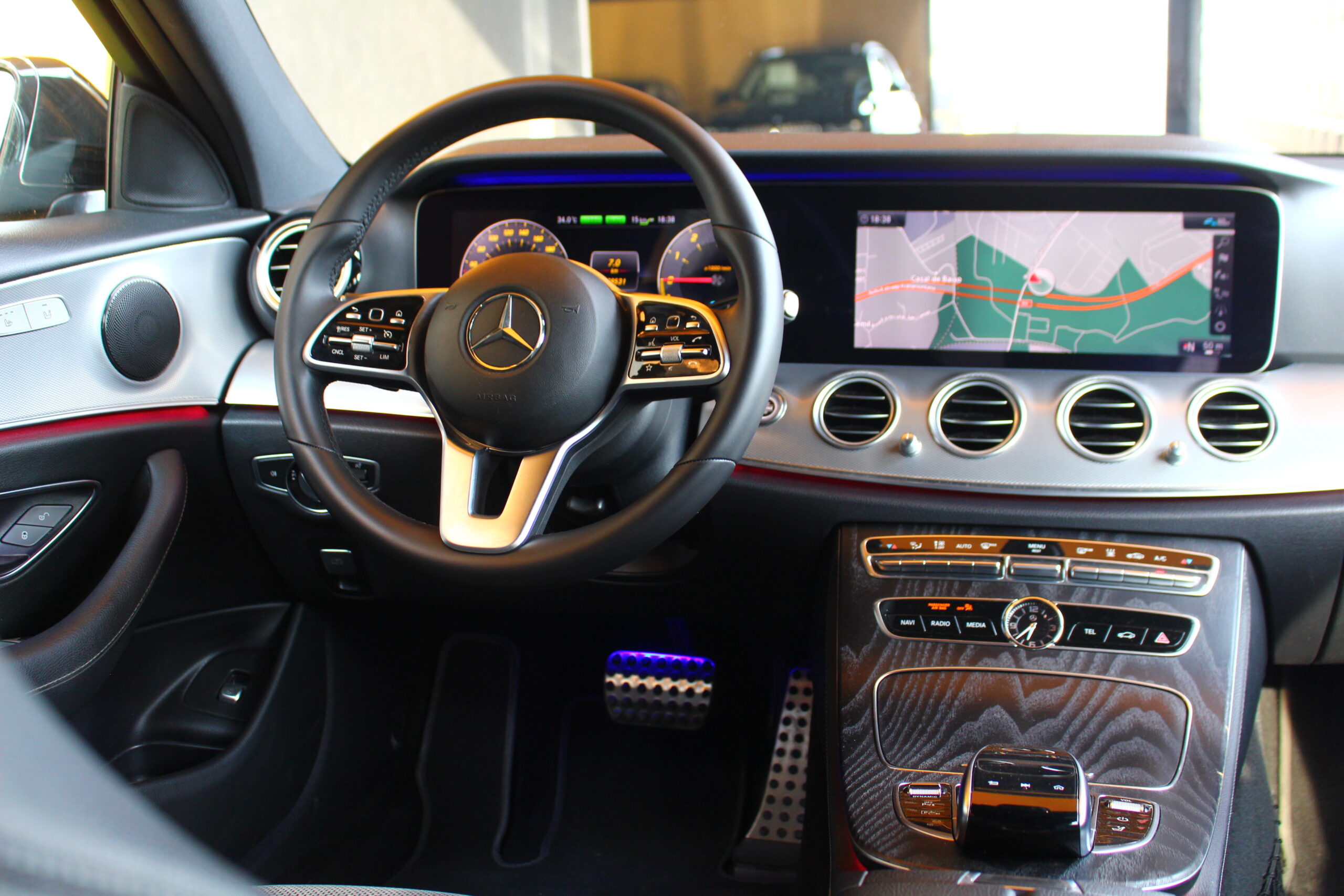 Mercedes-Benz E 300 de AMG Line