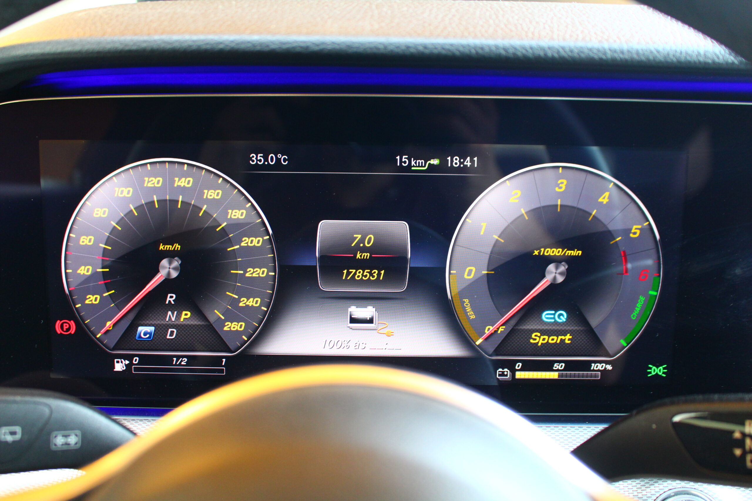 Mercedes-Benz E 300 de AMG Line
