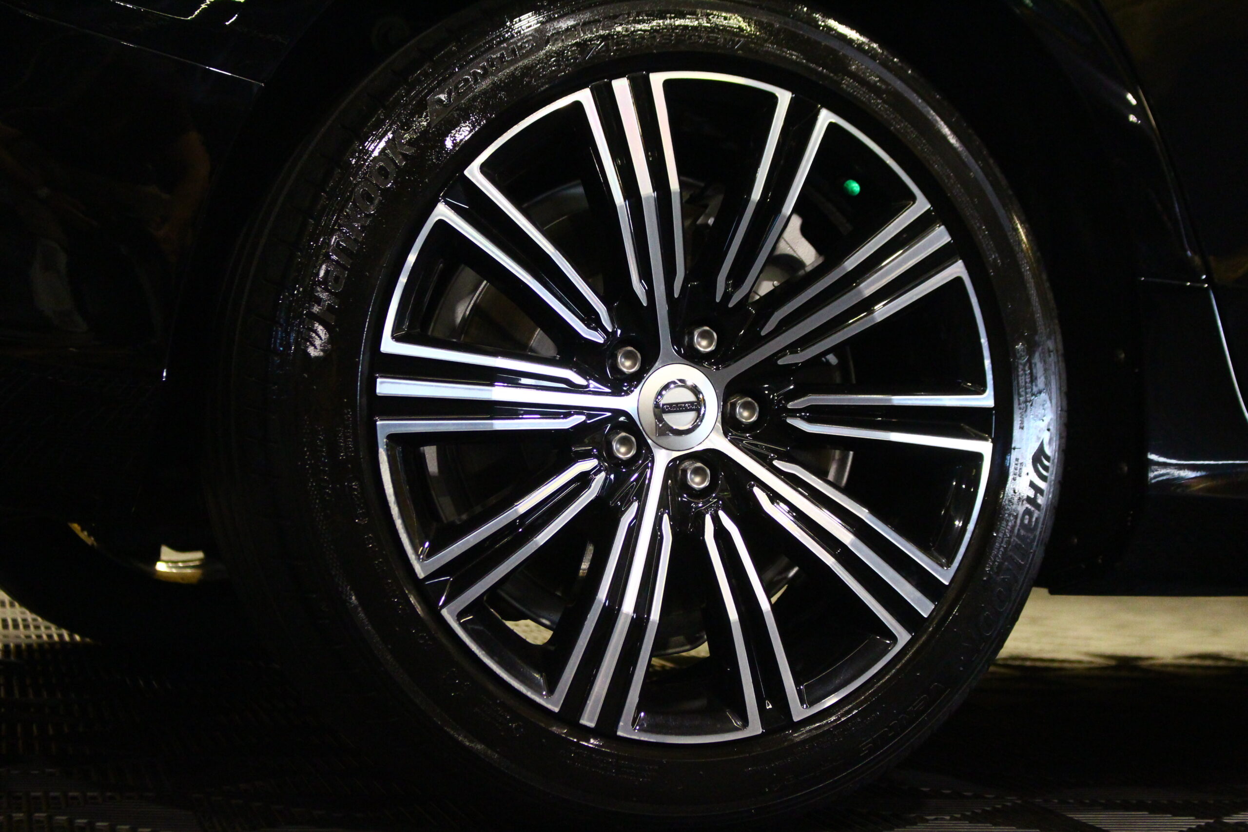 VOLVO V60 T6 Plug-in