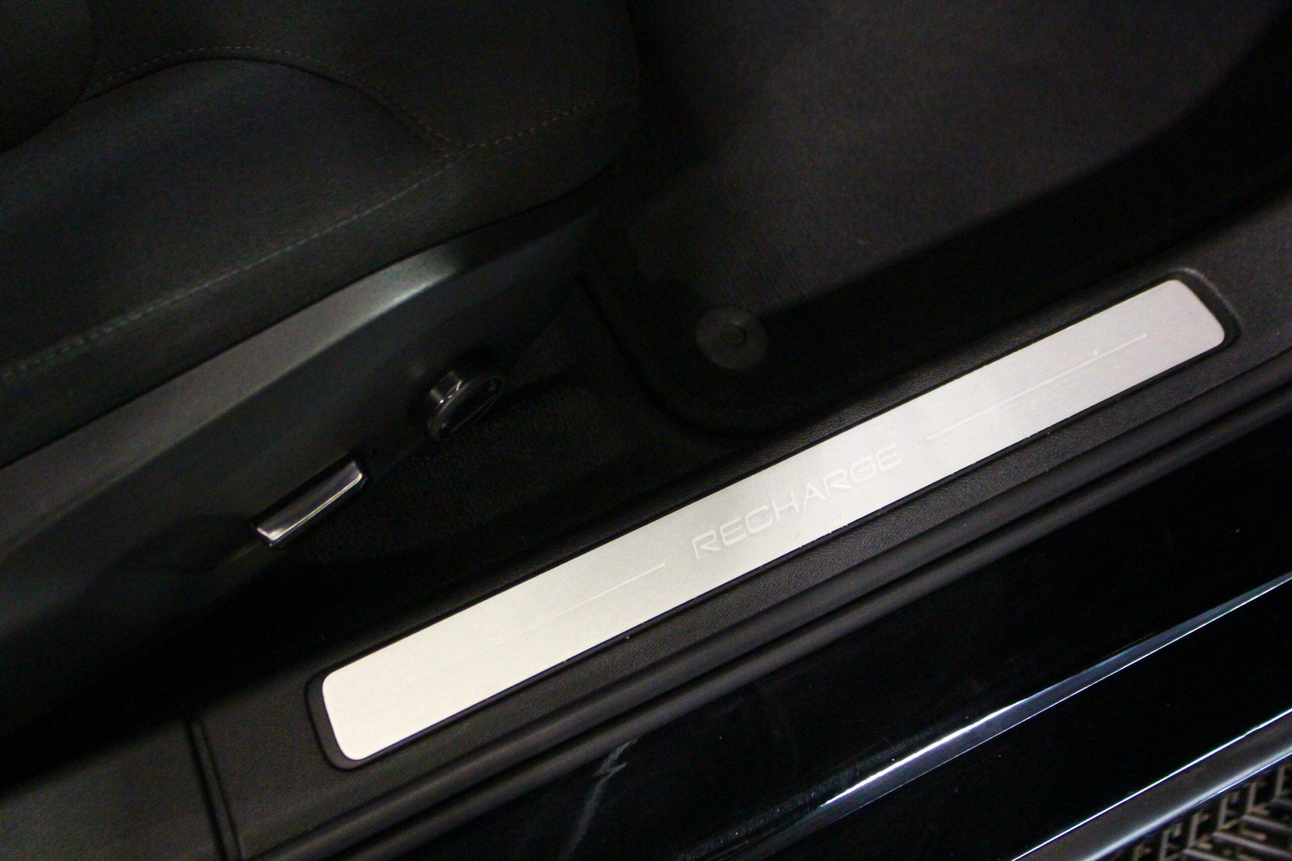 VOLVO V60 T6 Plug-in