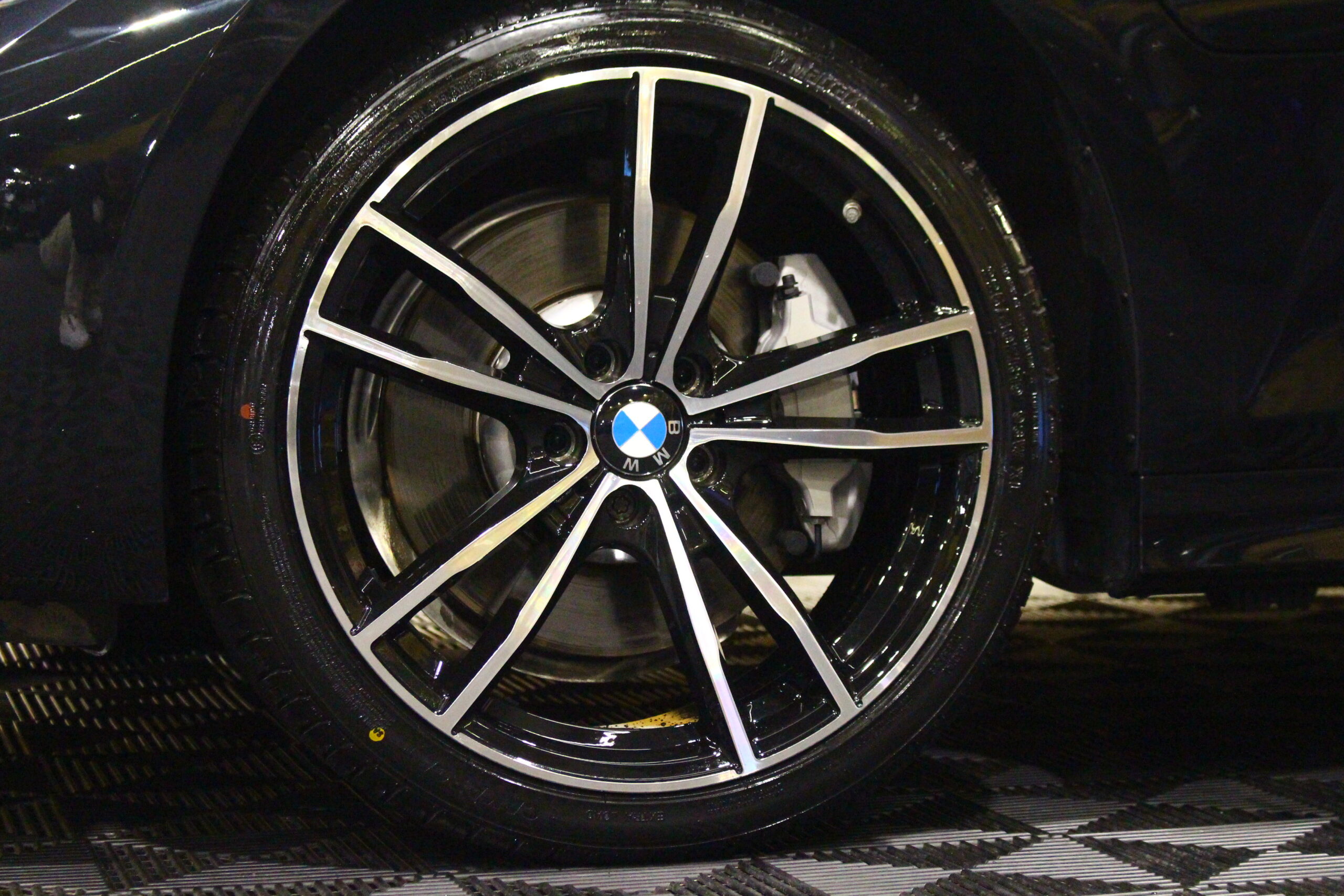 BMW 320 e Line Sport Auto