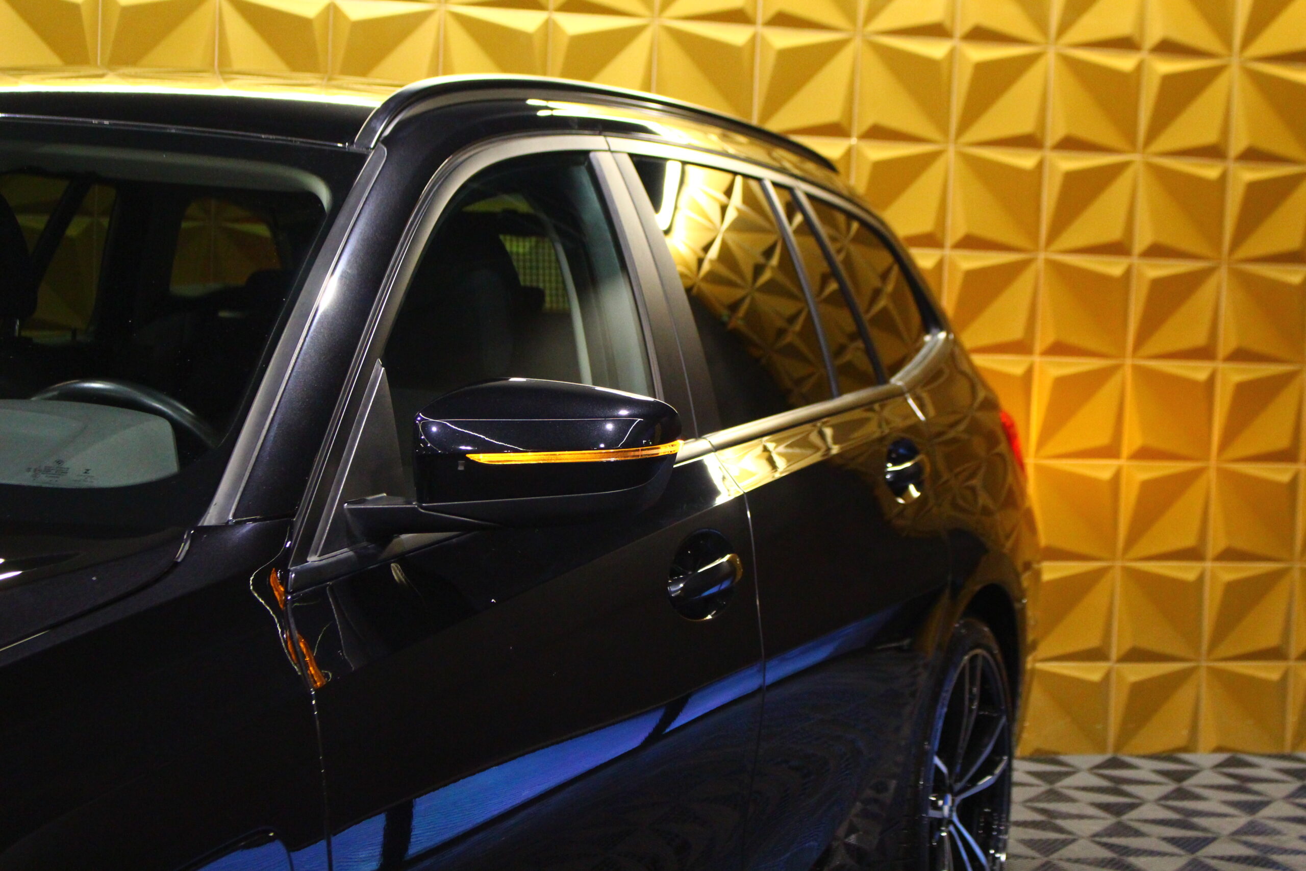 BMW 320 e Line Sport Auto