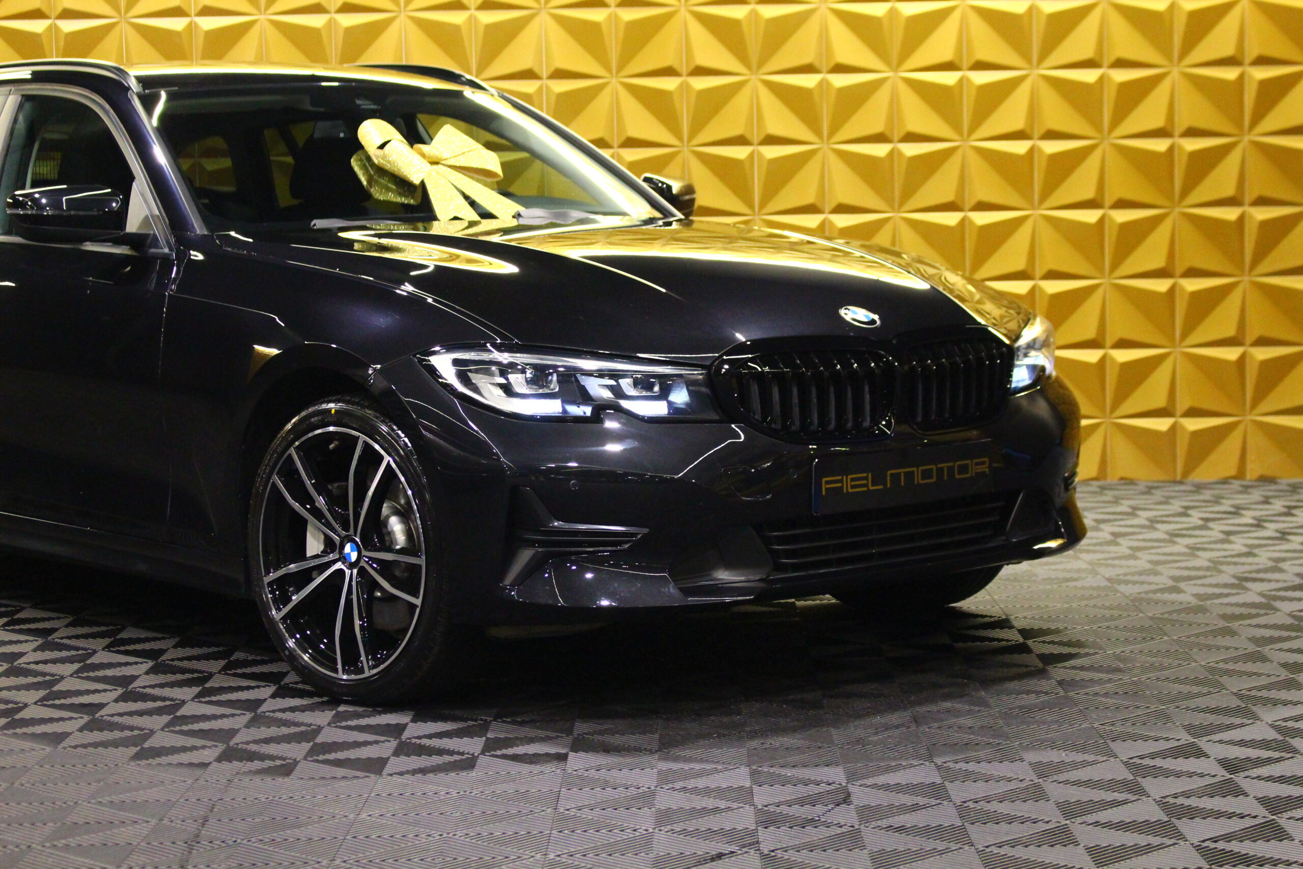 BMW 320 e Line Sport Auto