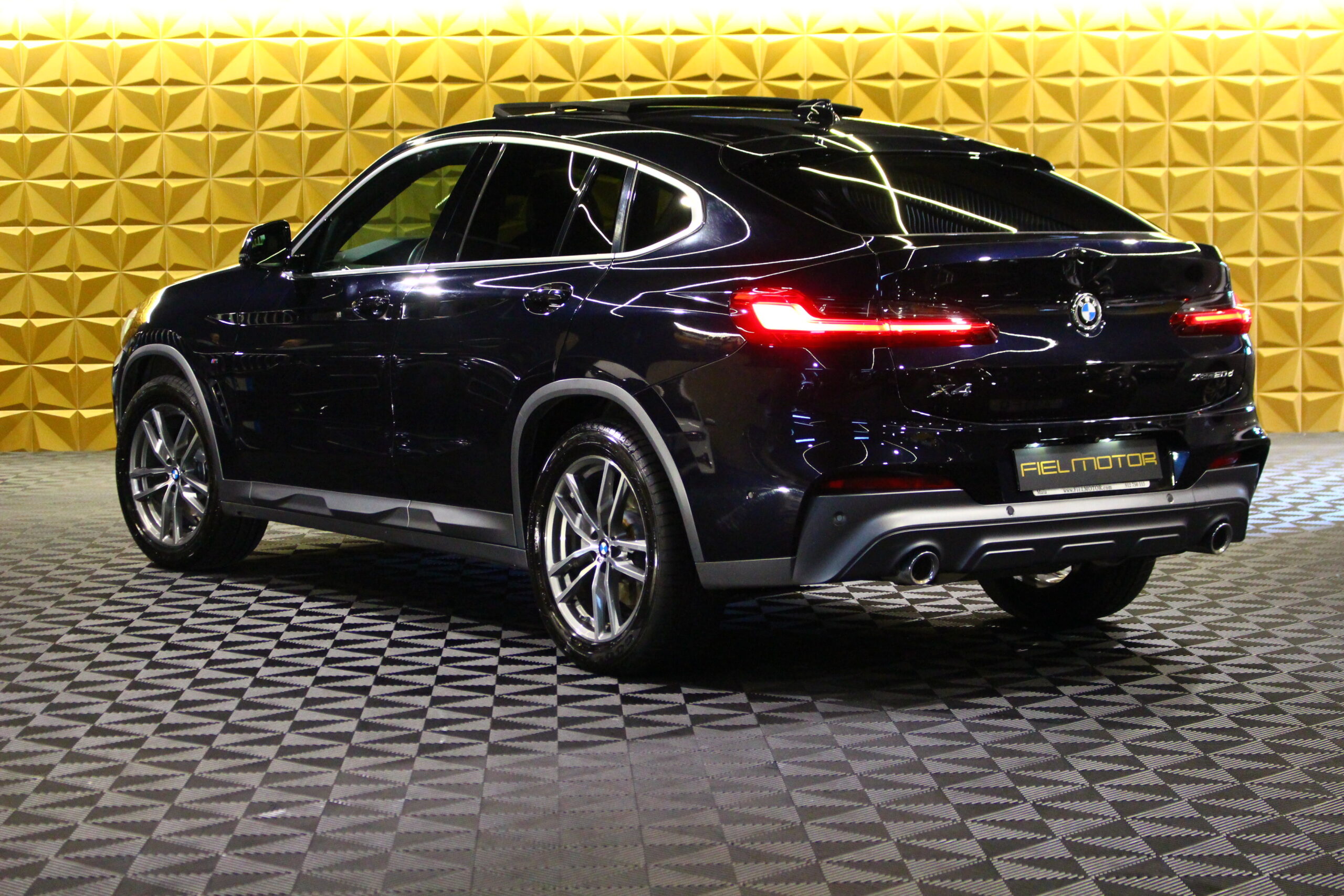 BMW X4 20d xDrive X Pack-M Auto