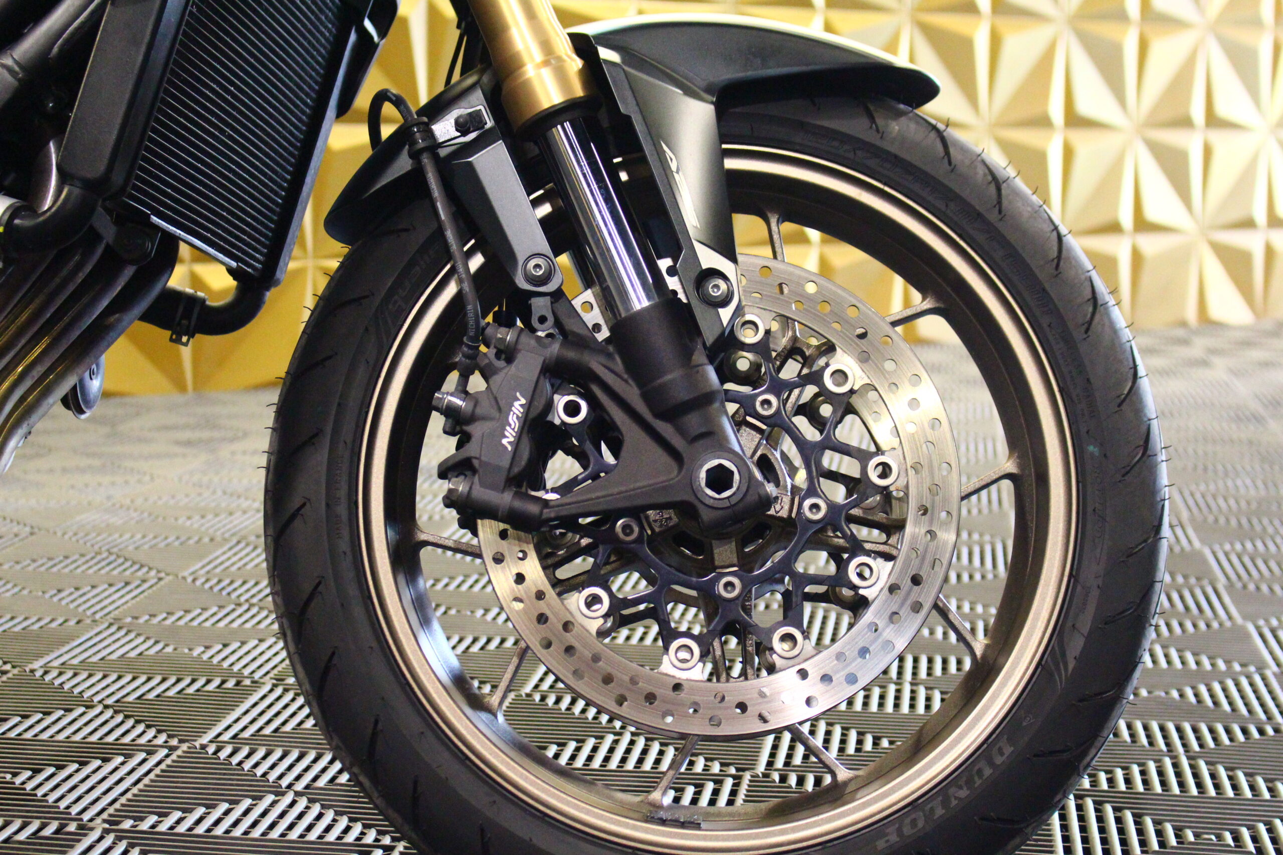 Honda CB 650R E-Clutch