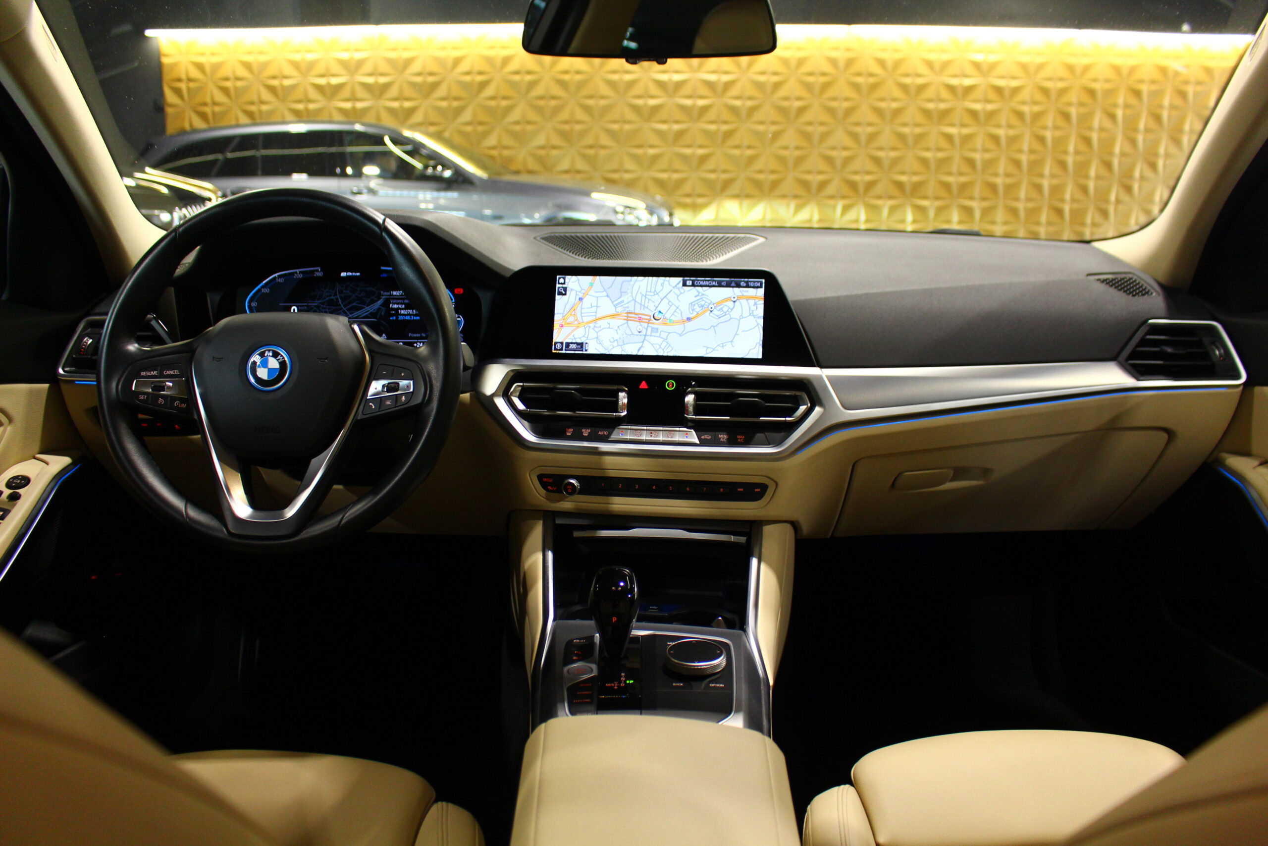 BMW 330e Plug-In