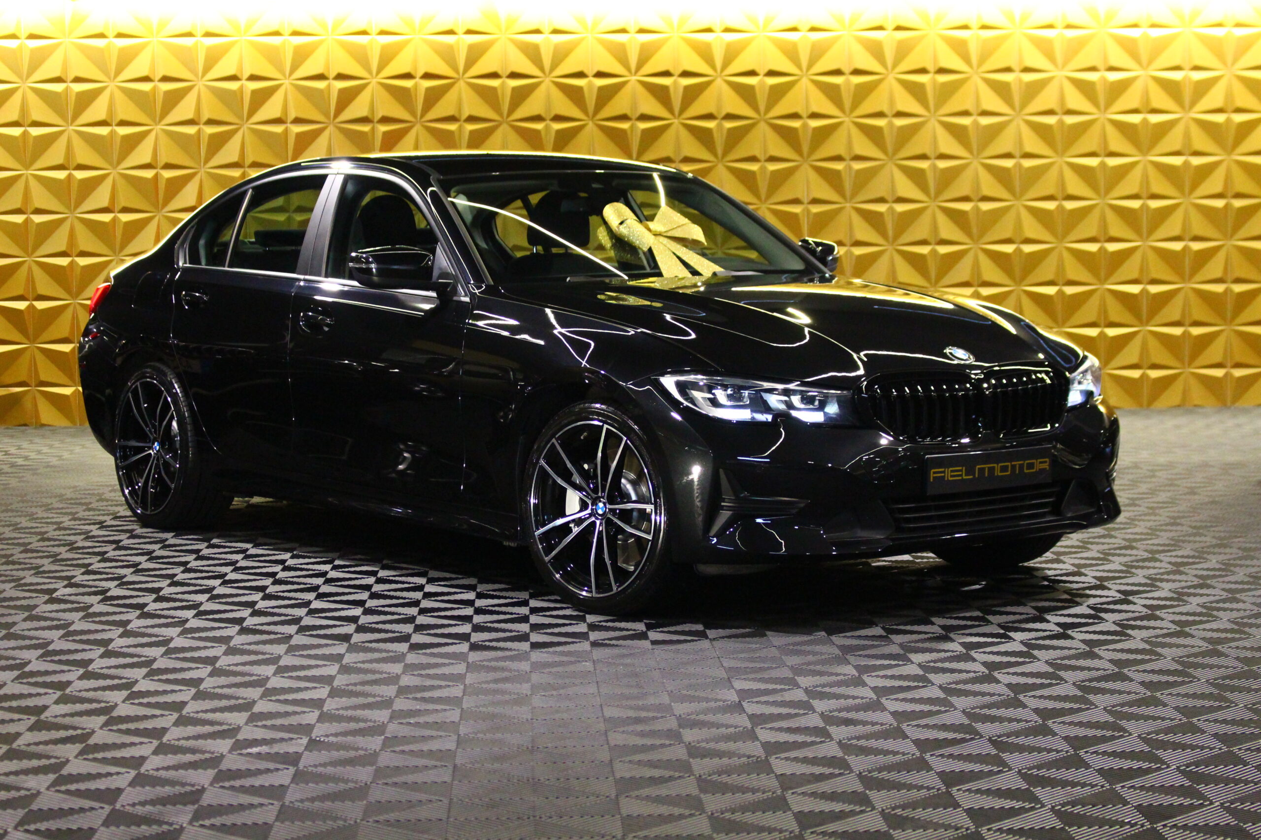 BMW 330e Nacional