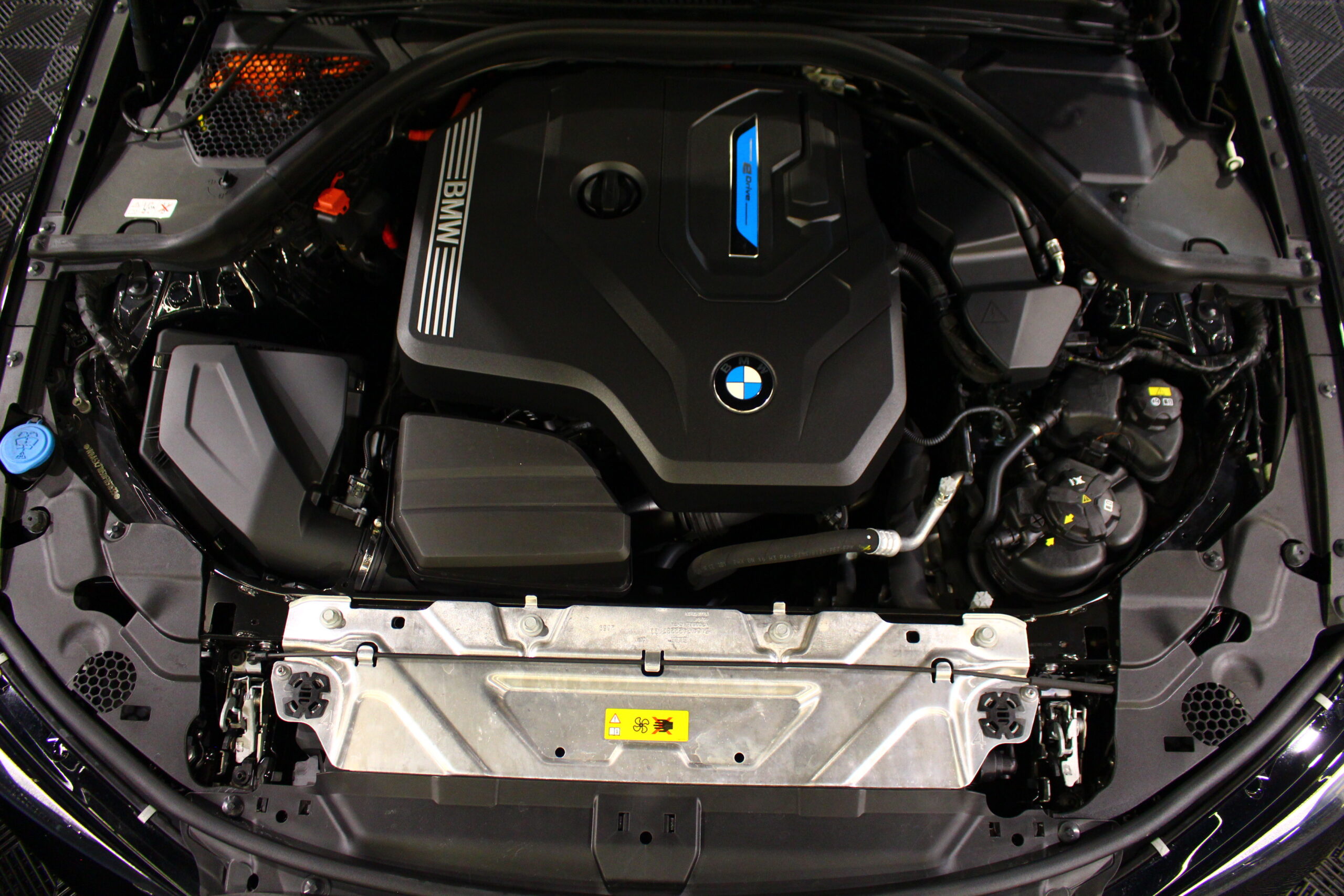 BMW 330e Nacional