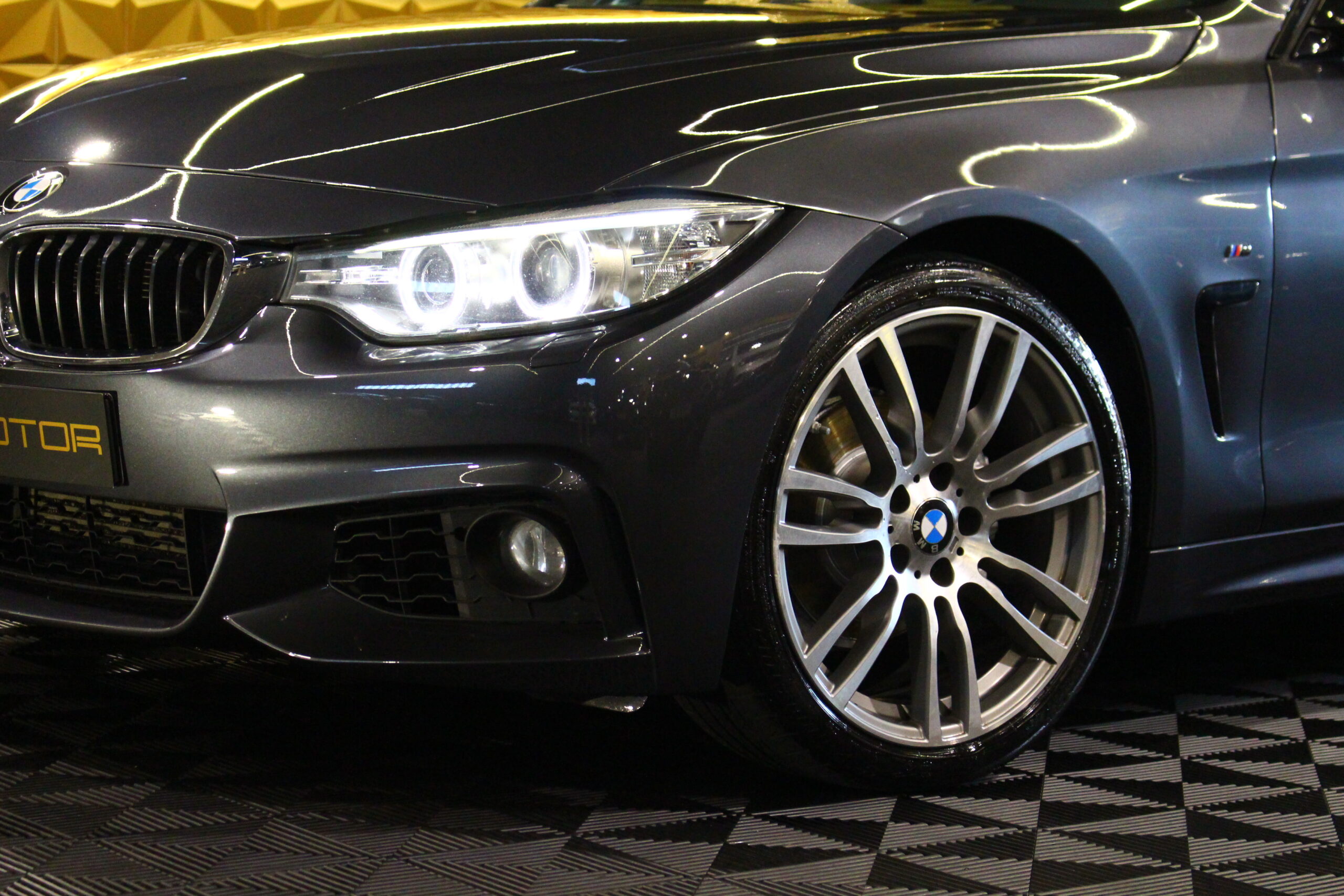 BMW 418d Coupé Pack M