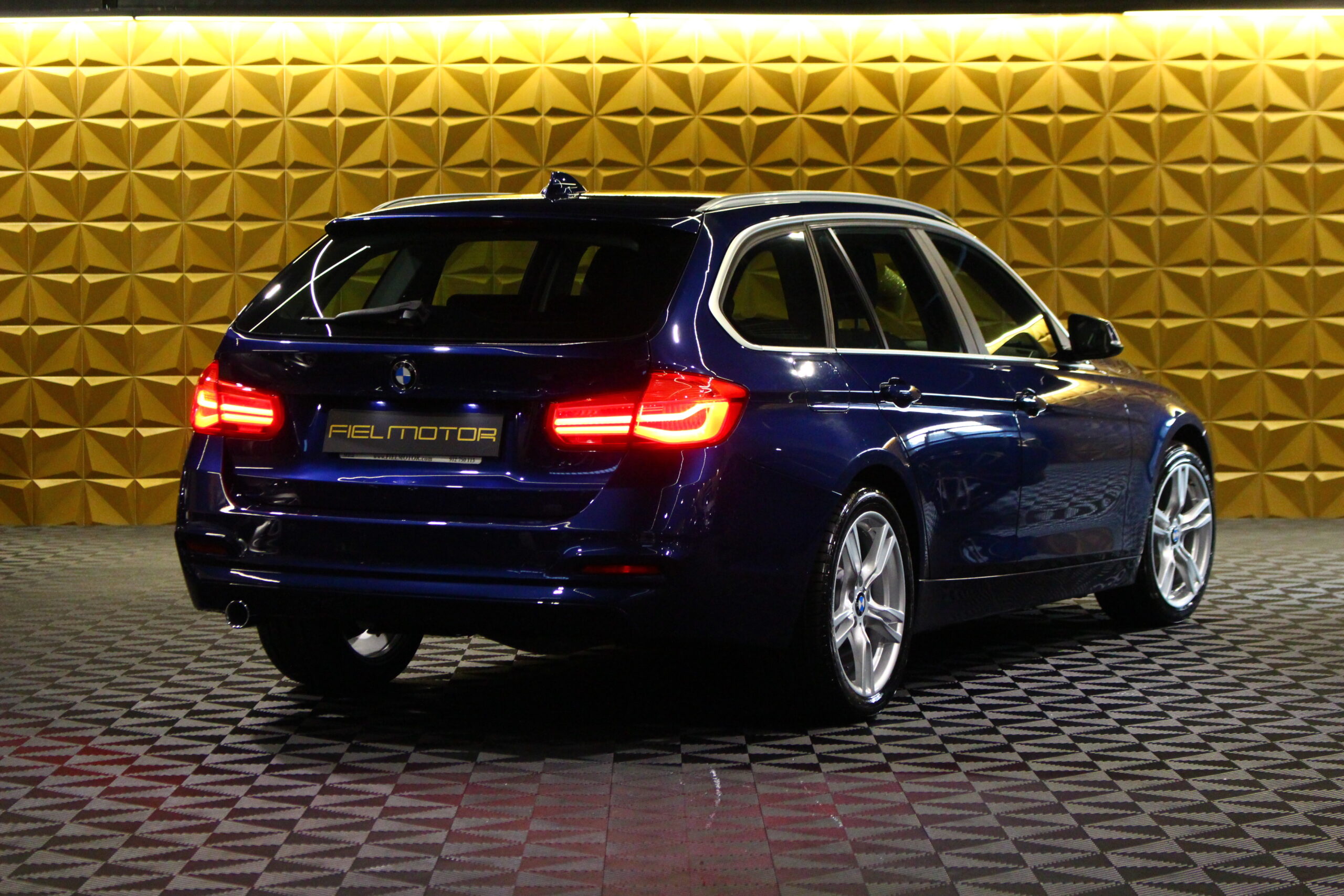 BMW 316d Touring