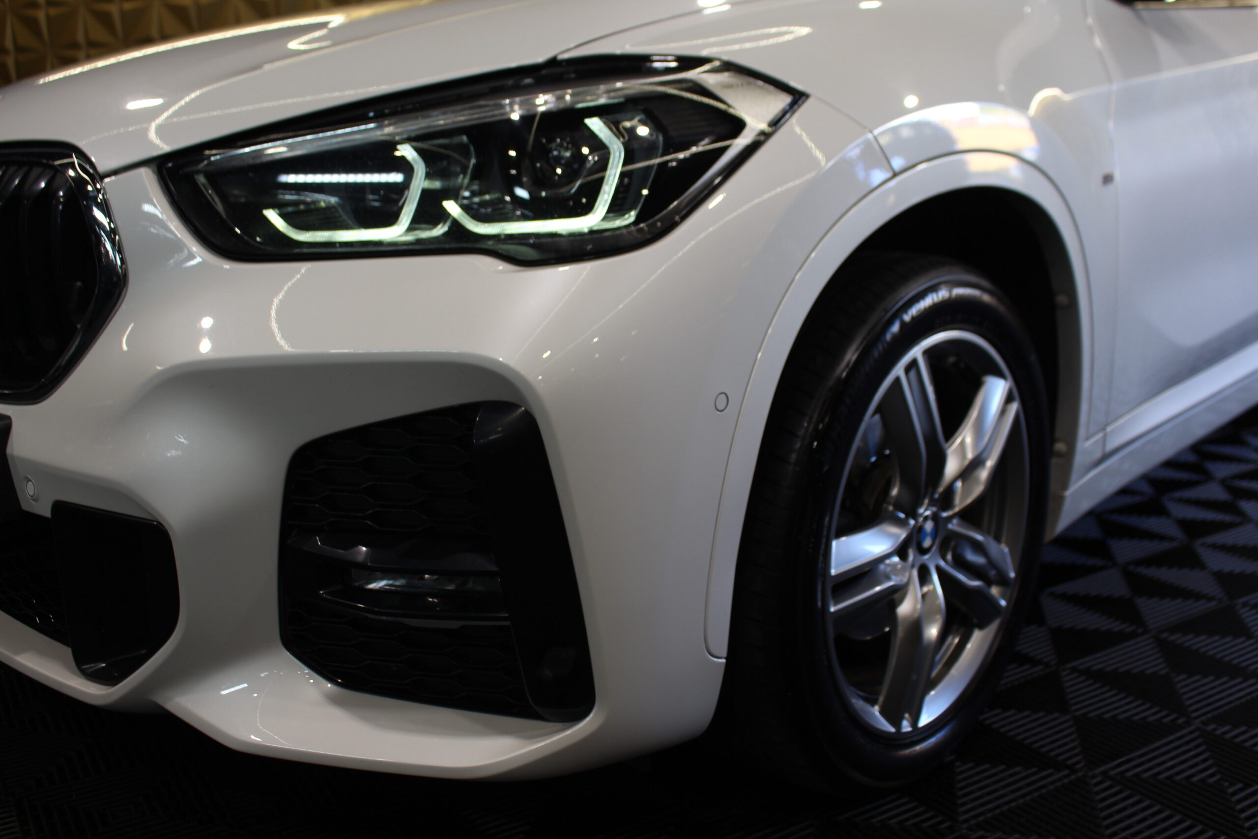 BMW X1 sDrive16d Pack M Auto