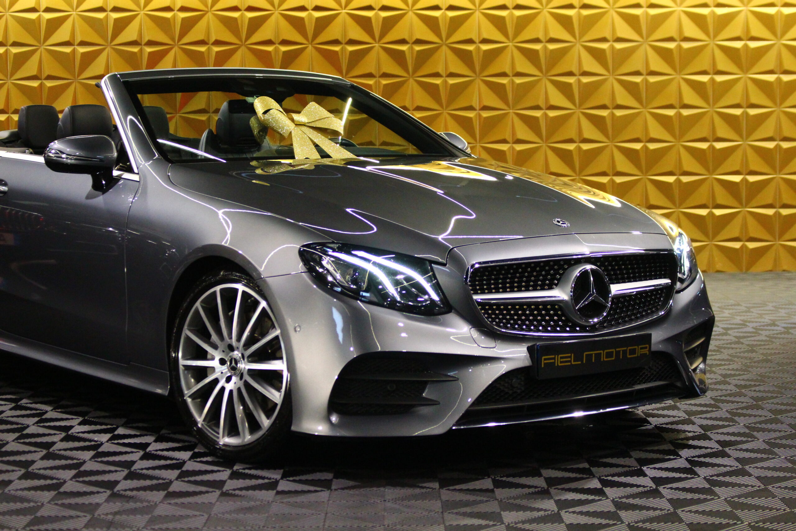 Mercedes-Benz E 200 Cabrio AMG Line